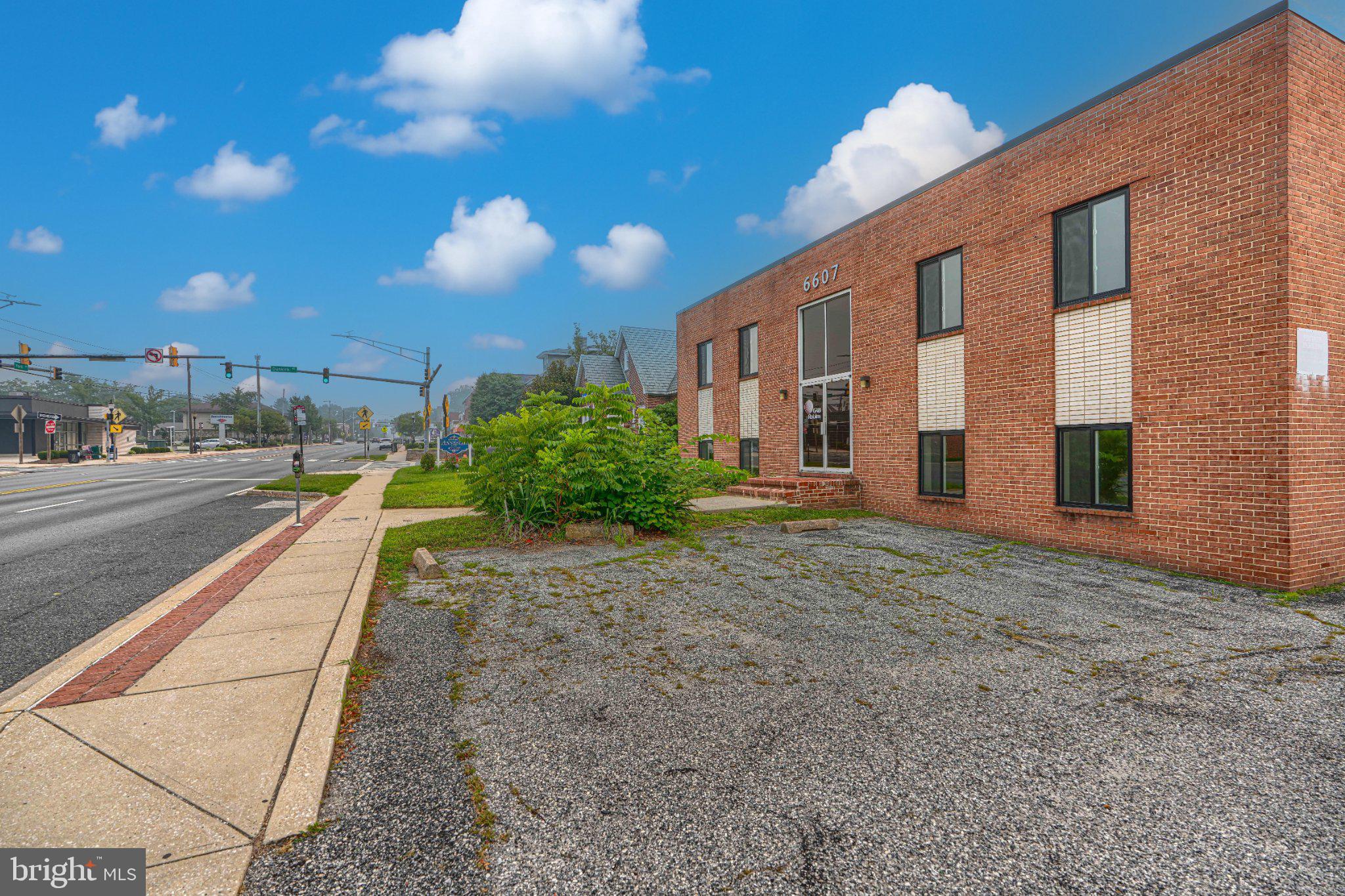 6607 YORK ROAD