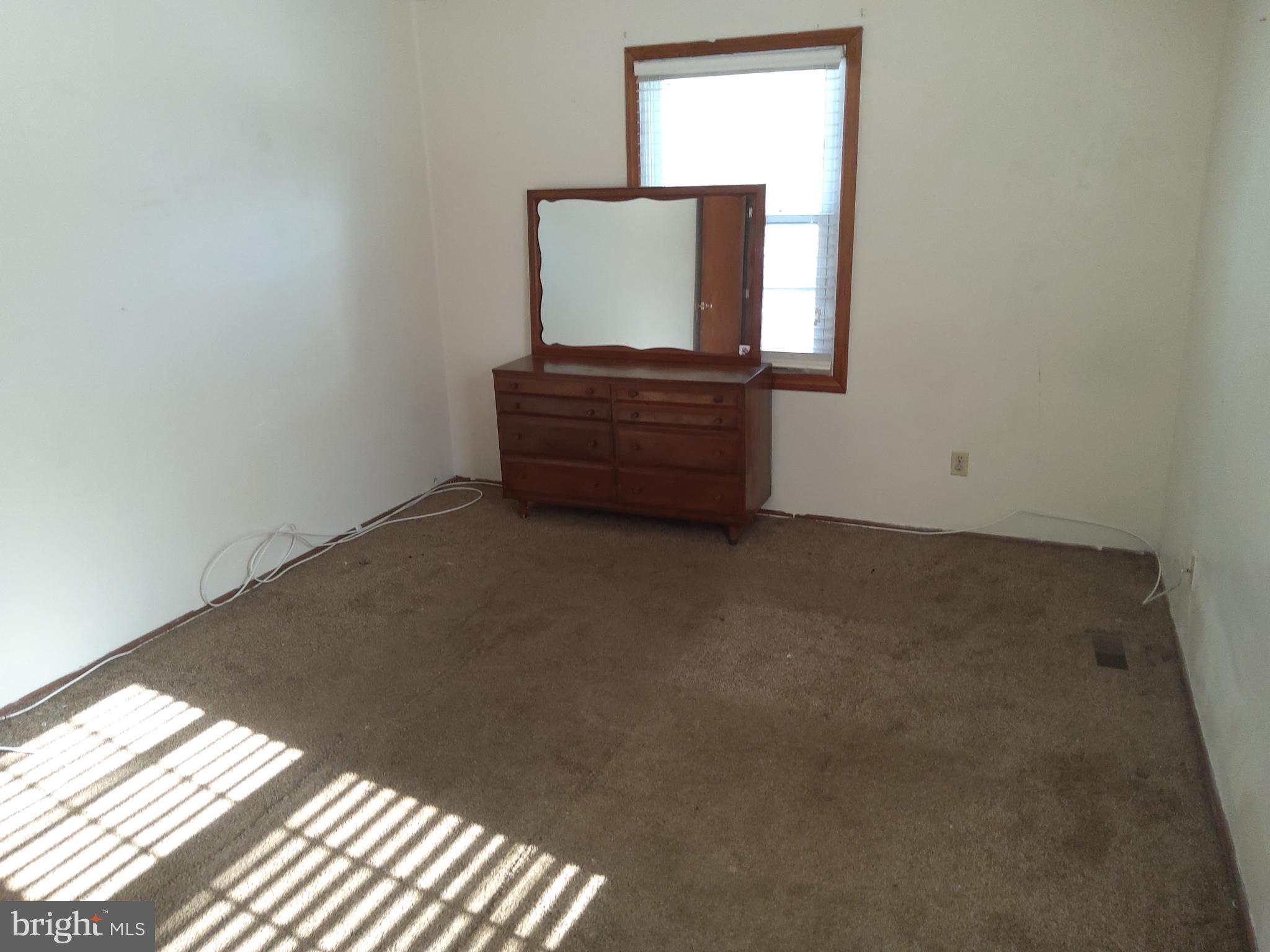 CHESAPEAKE HEIGHTS - Residential