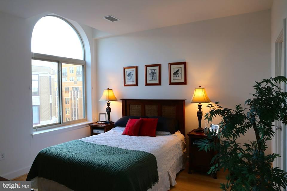 ARLINGTON - Residential Lease