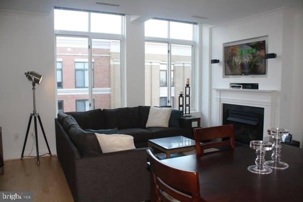 ARLINGTON - Residential Lease