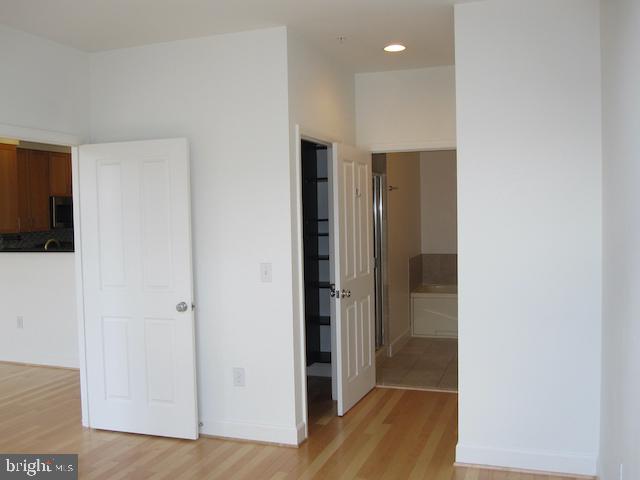 ARLINGTON - Residential Lease