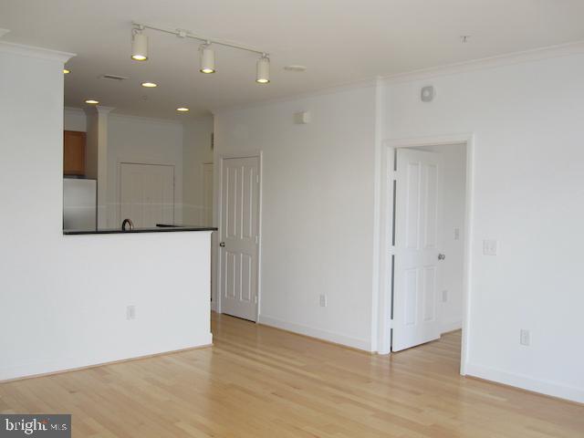 ARLINGTON - Residential Lease