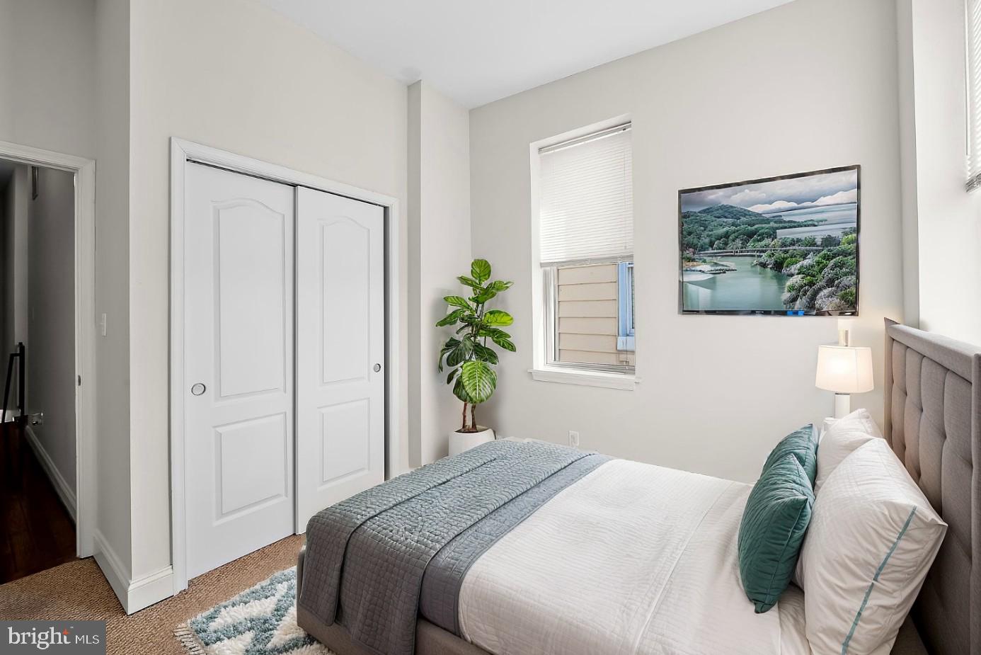 BARCLAY - Residential