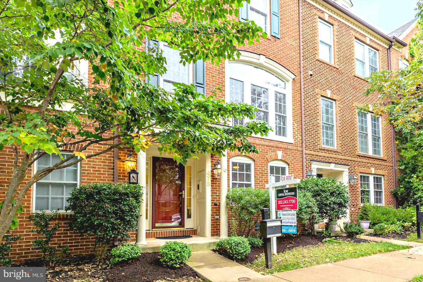 LAKELANDS - Residential Lease