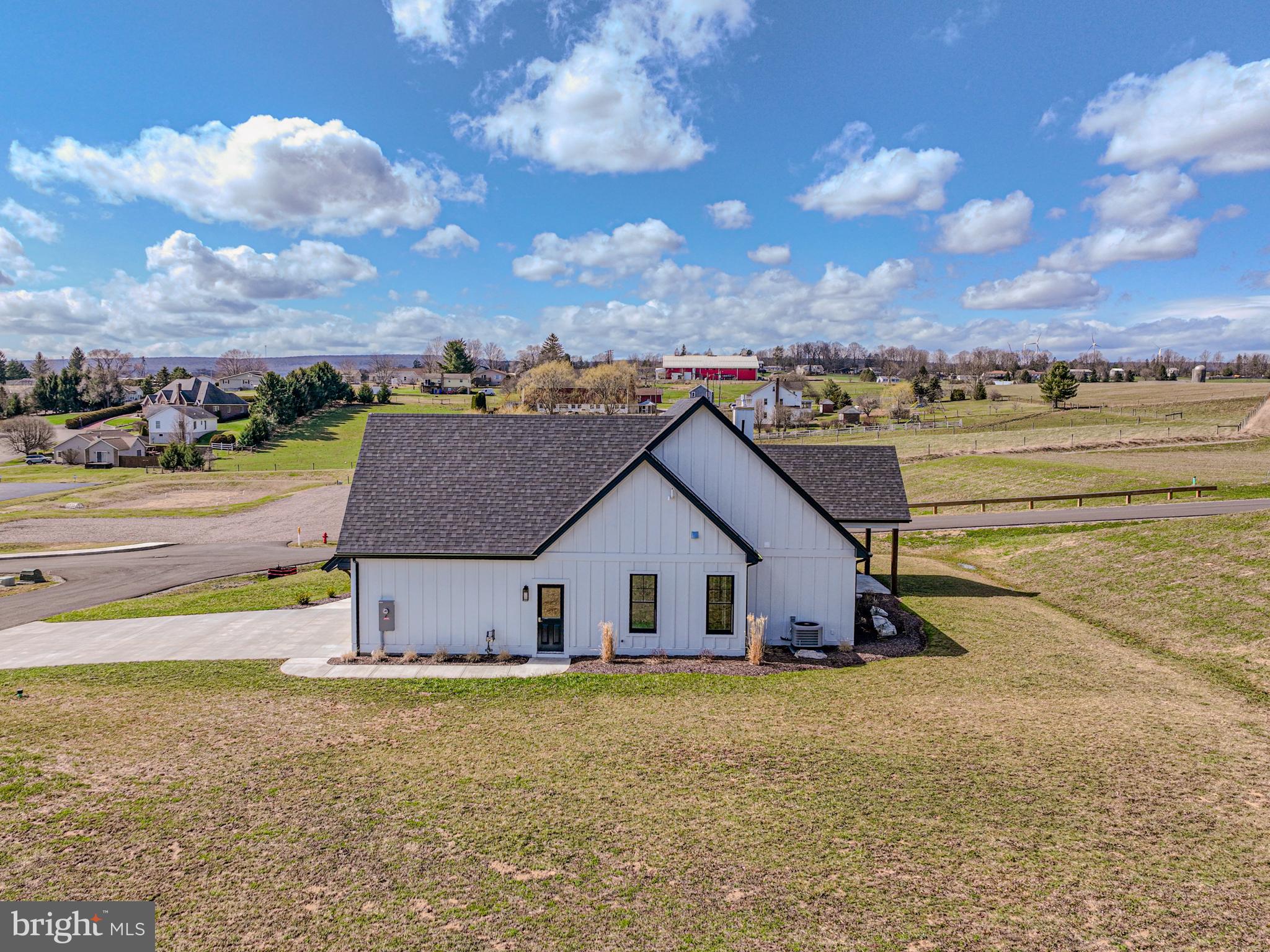 GRANTSVILLE - Residential