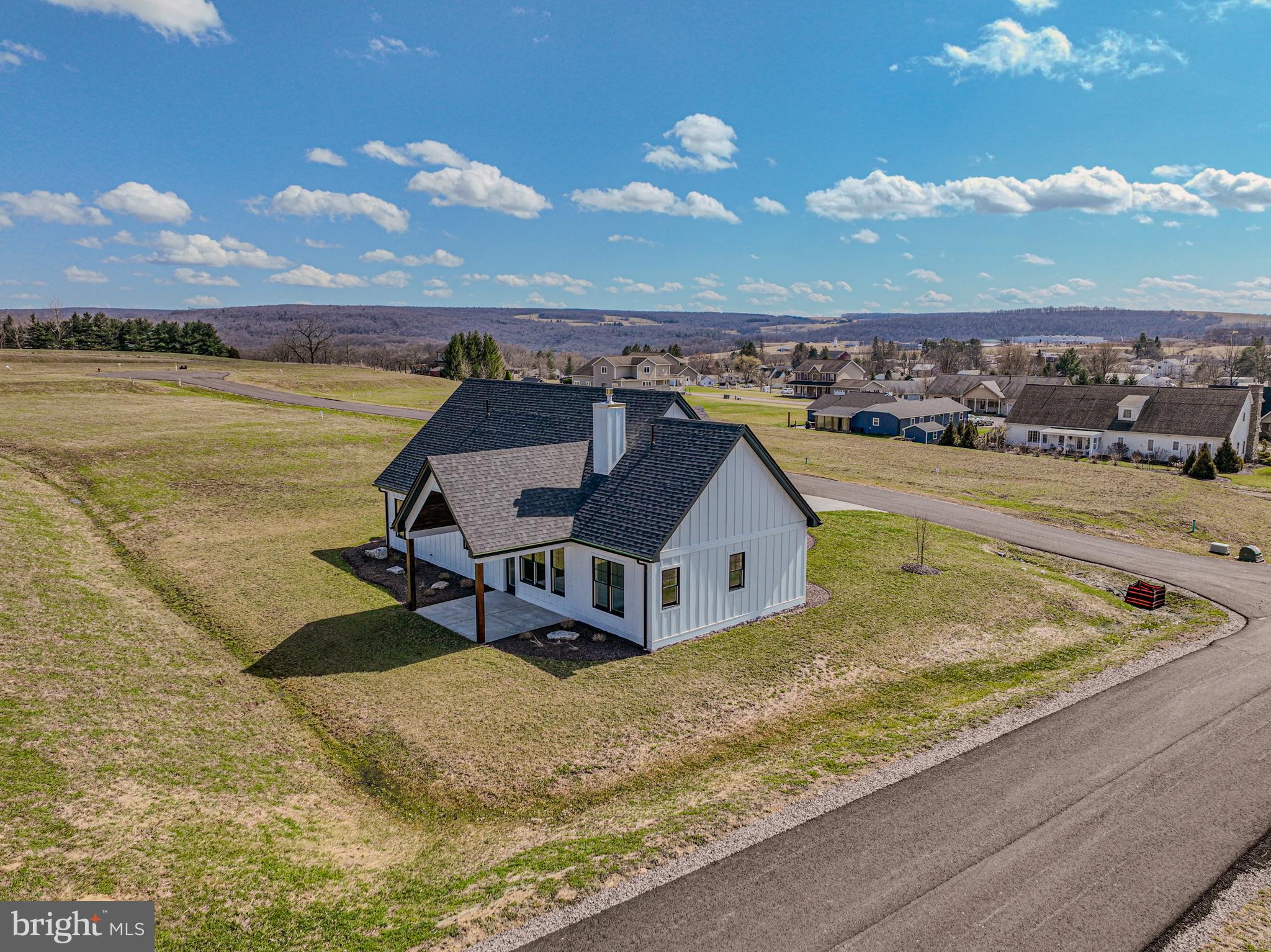 GRANTSVILLE - Residential