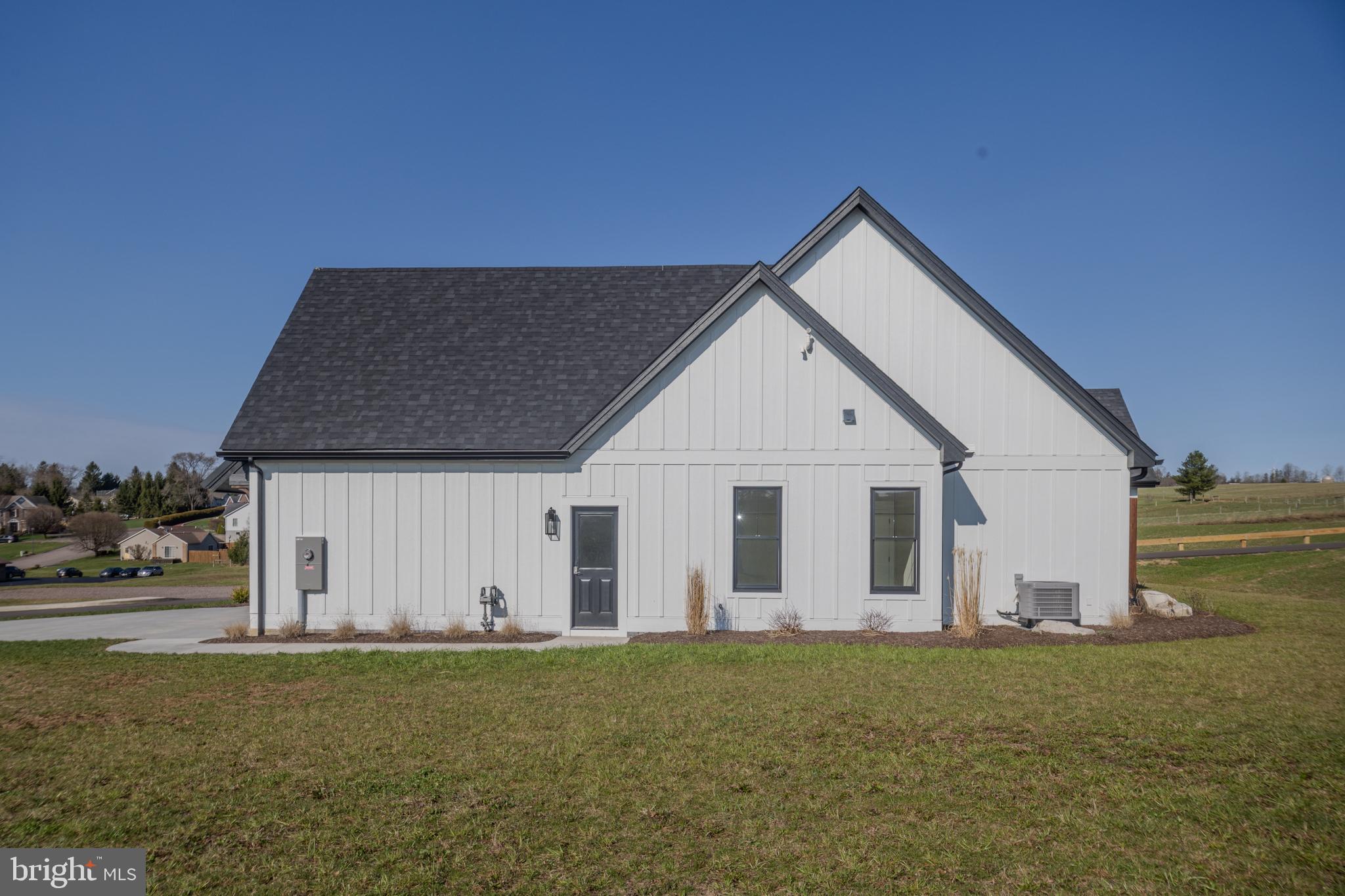 GRANTSVILLE - Residential