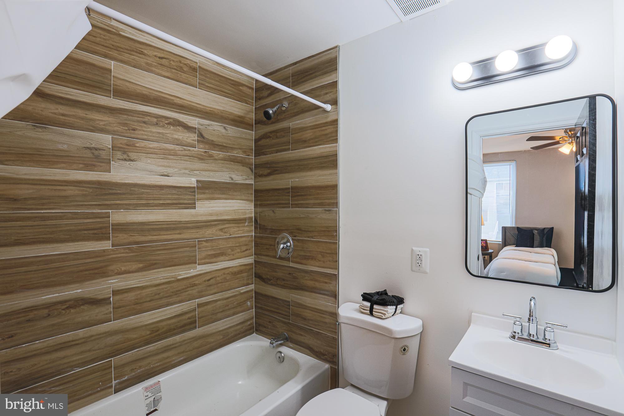 KENWOOD - Residential