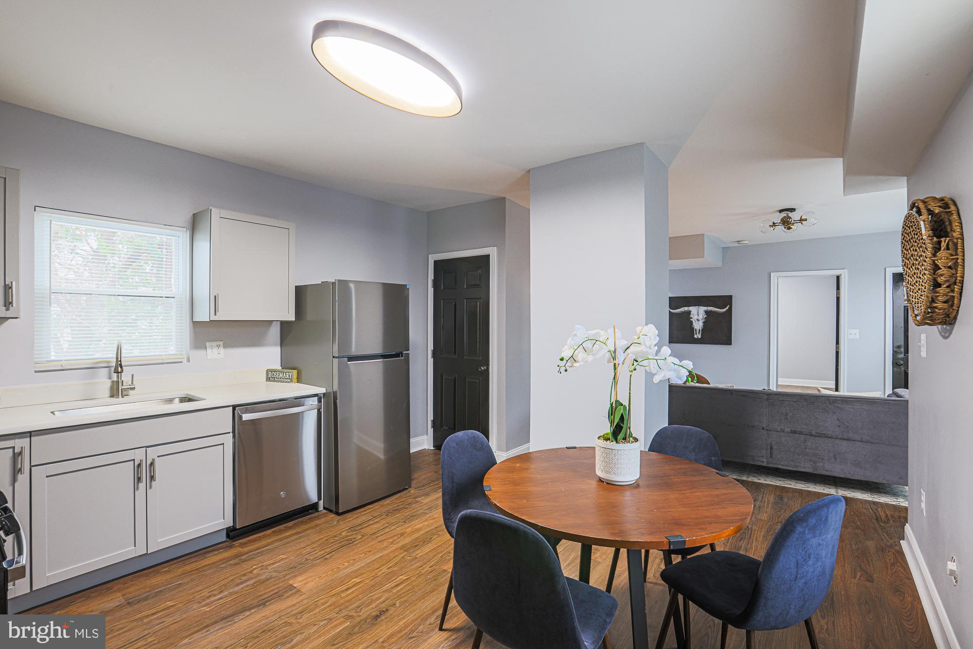 KENWOOD - Residential