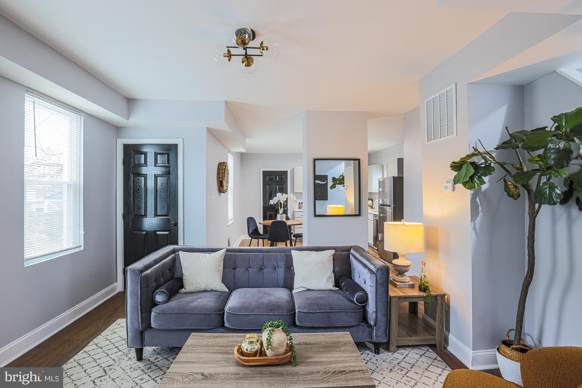 KENWOOD - Residential