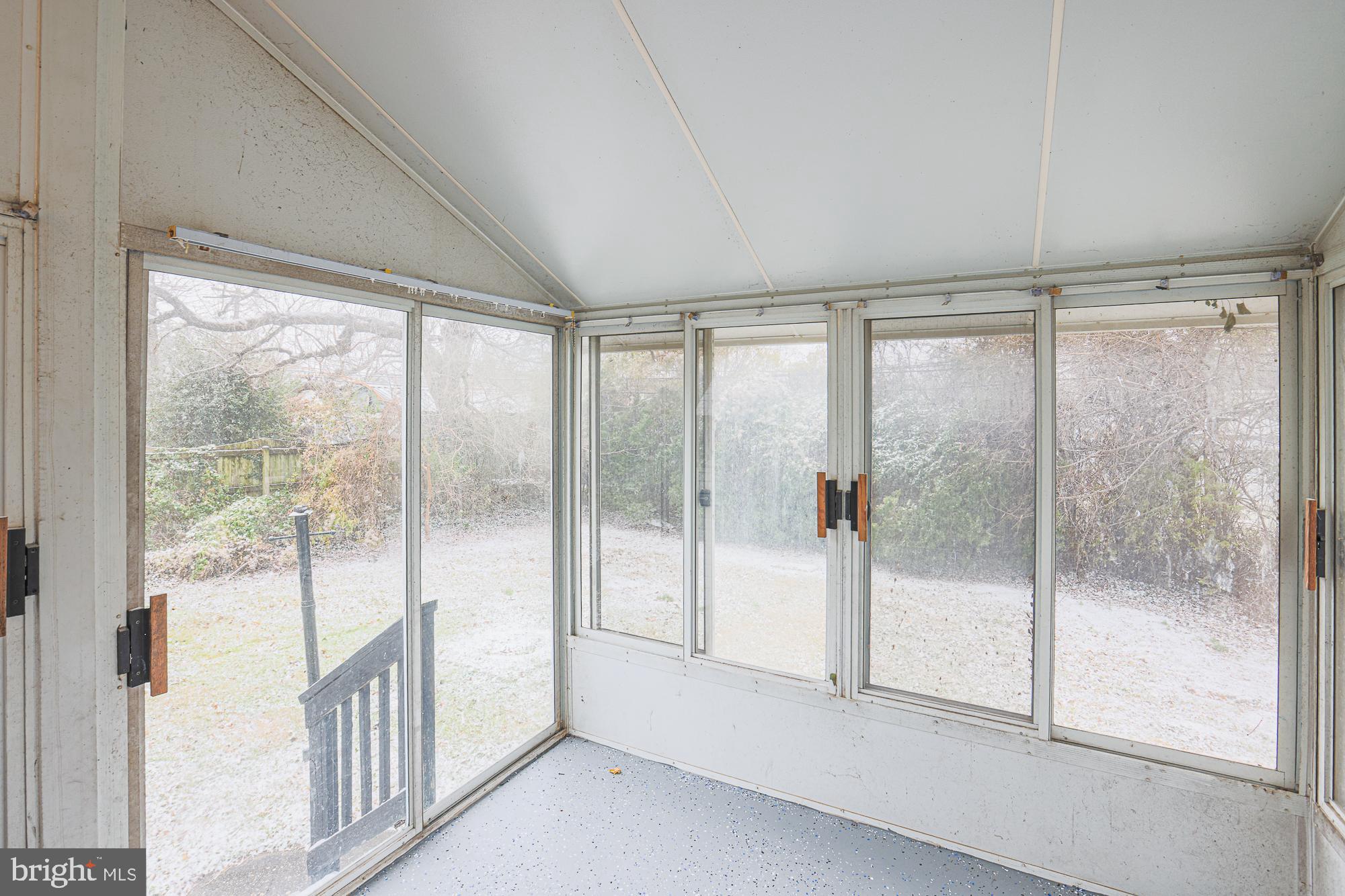 KENWOOD - Residential