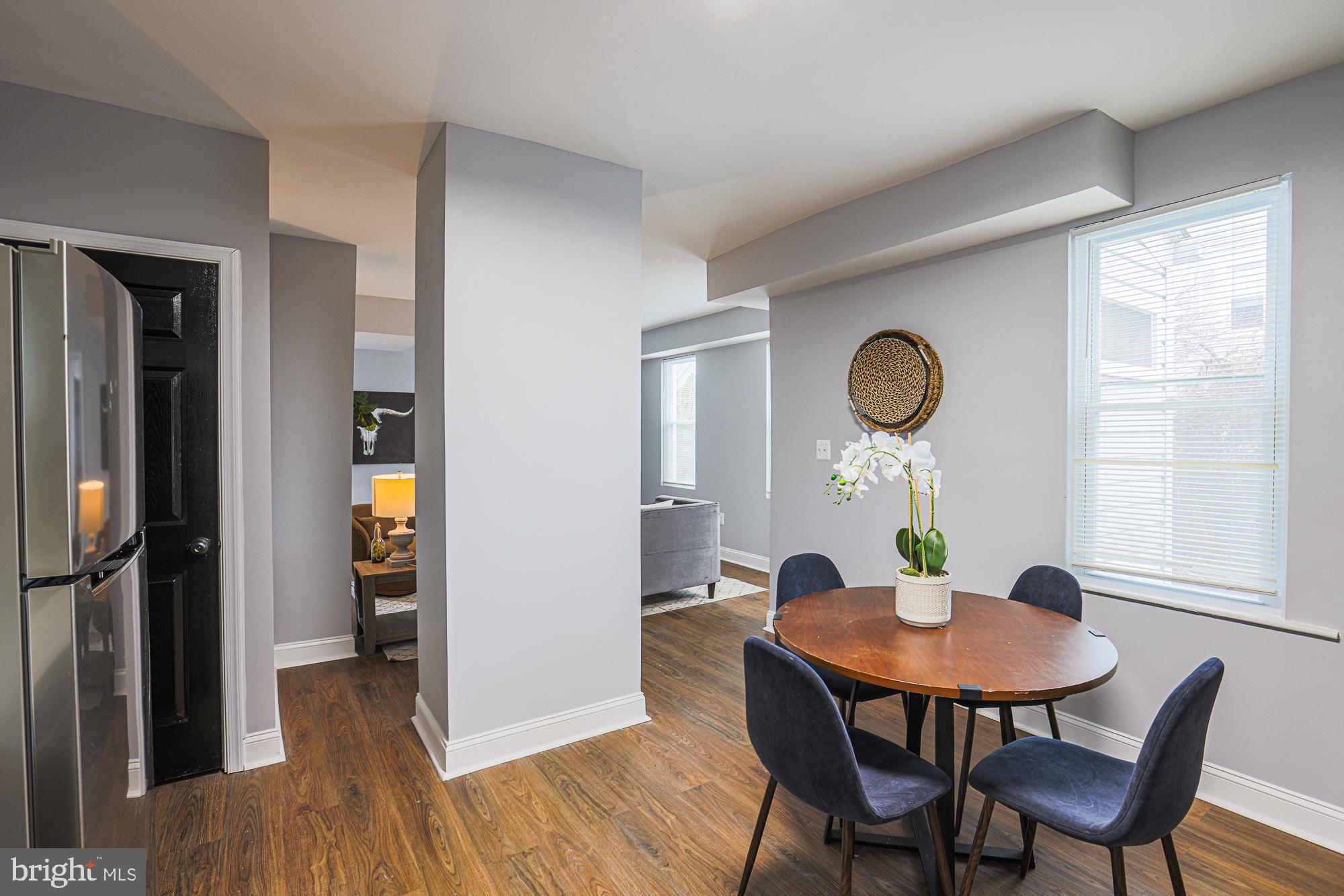 KENWOOD - Residential