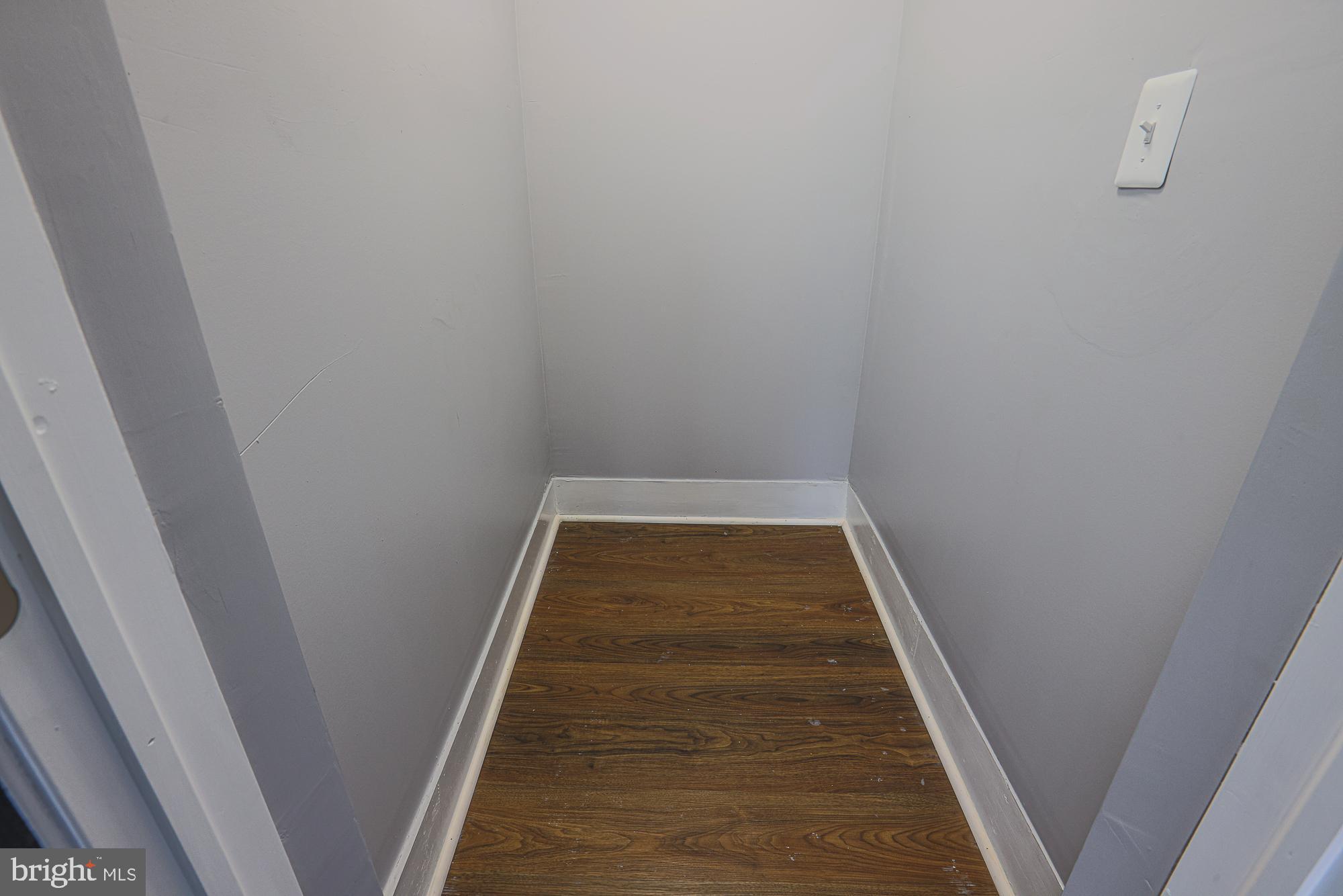 KENWOOD - Residential