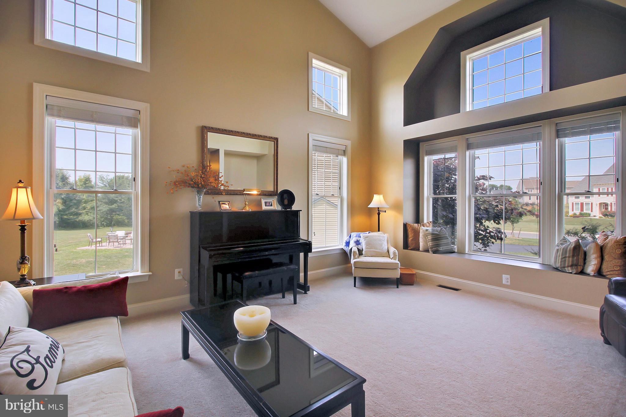 ROYAL OAKS - Residential