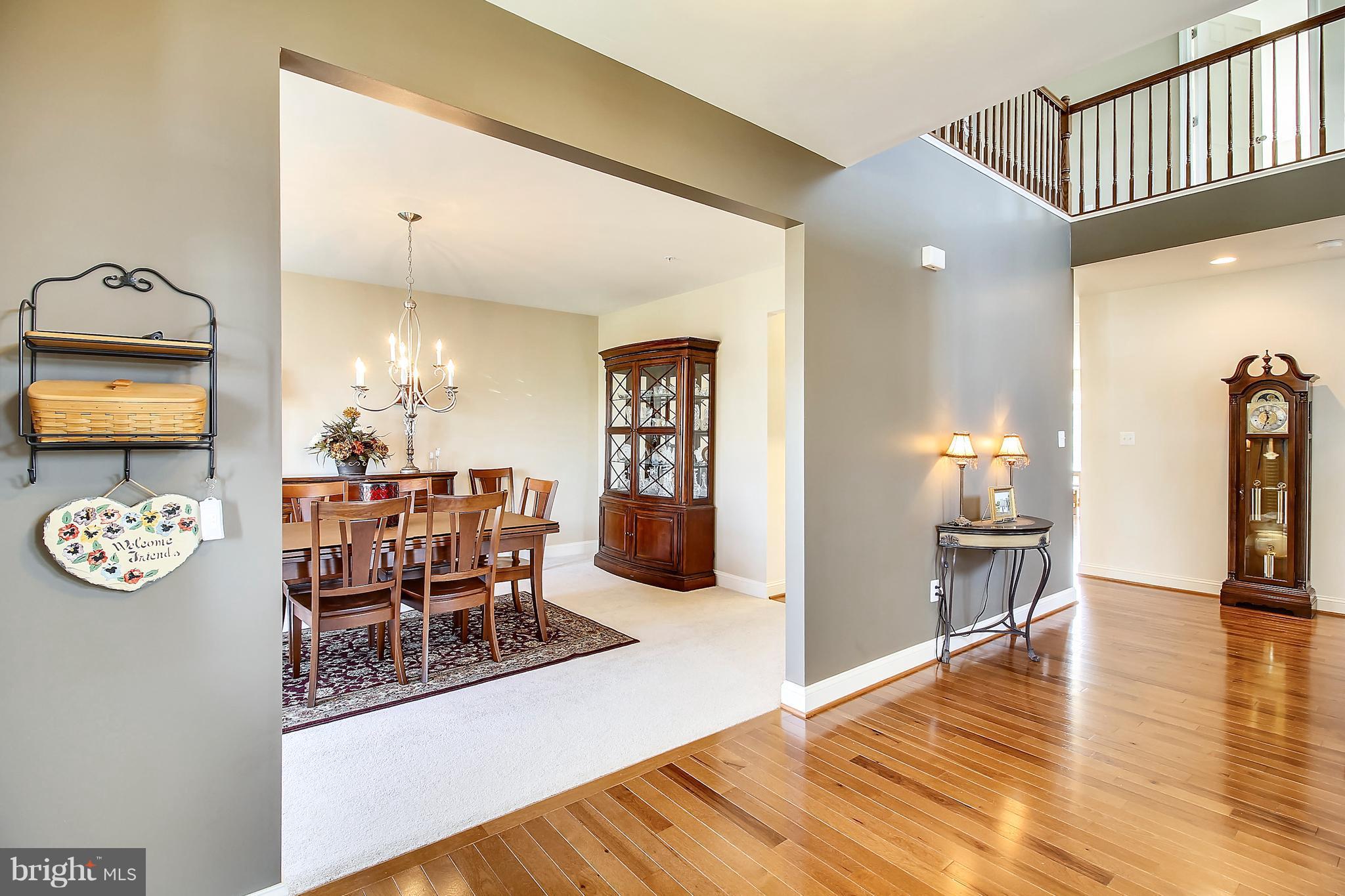 ROYAL OAKS - Residential