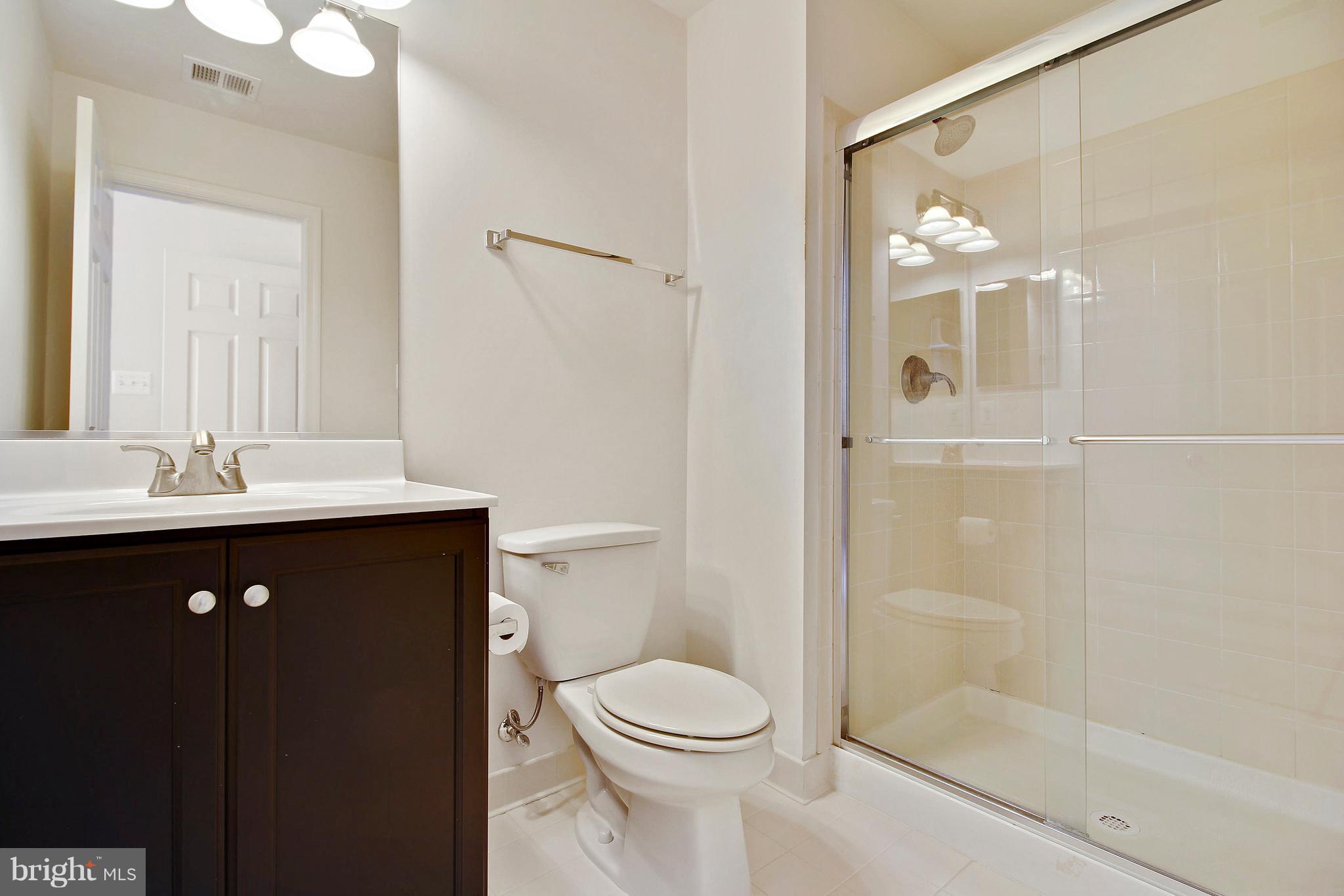 ROYAL OAKS - Residential