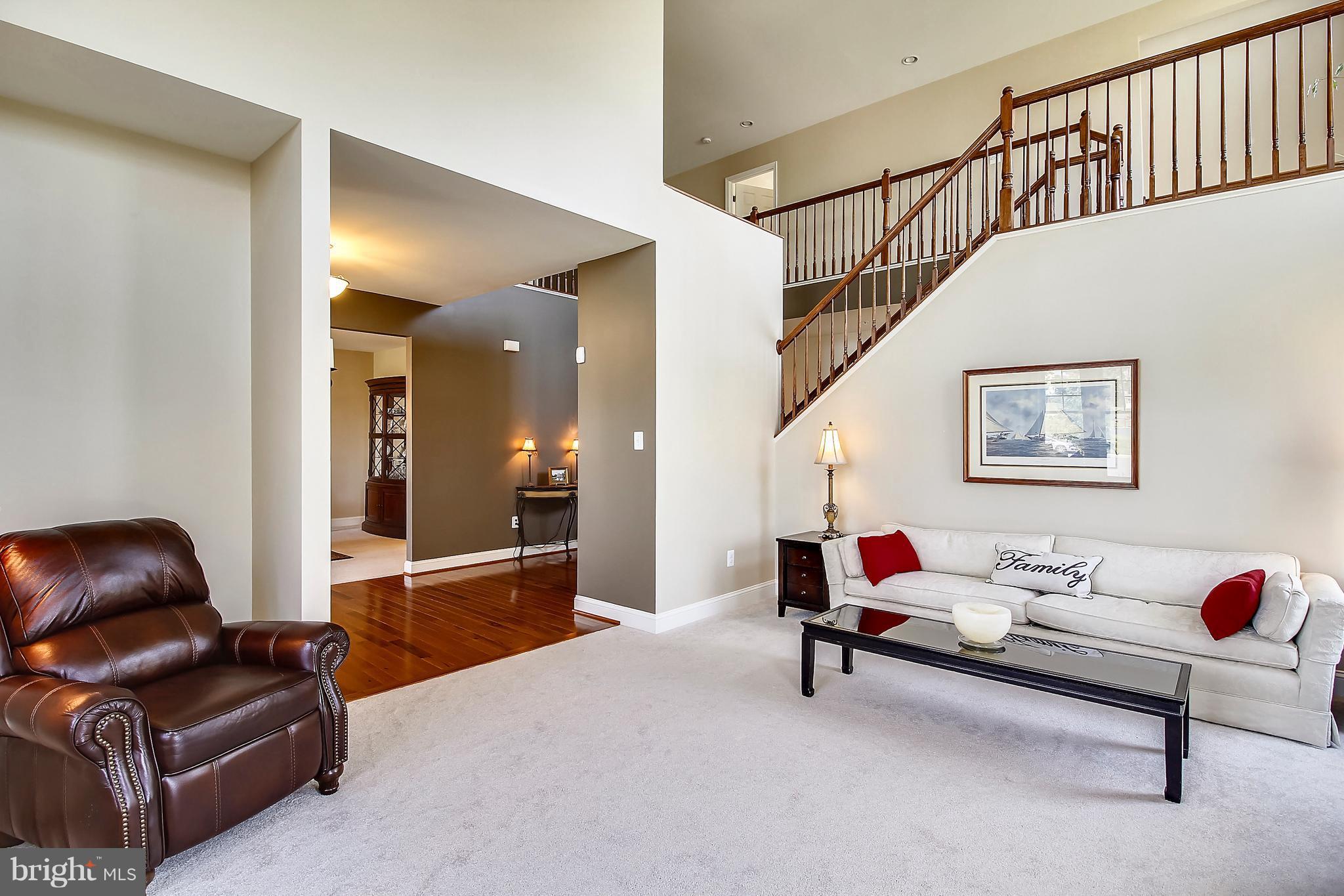 ROYAL OAKS - Residential