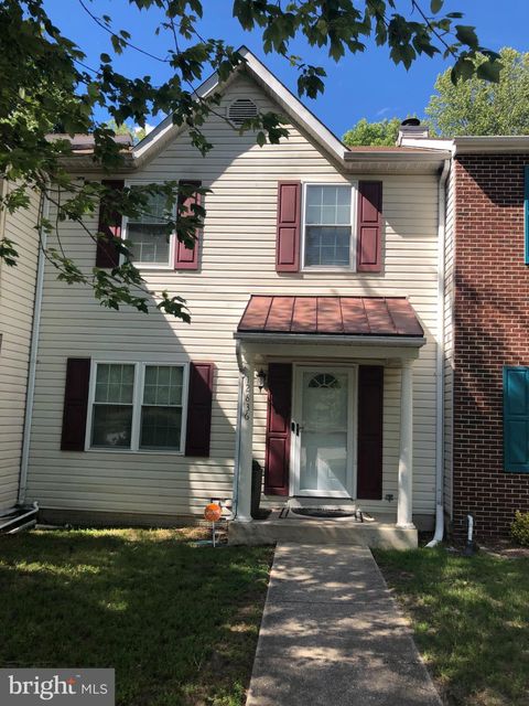 Townhouse For Sale - 12836 Carousel Ct<br/> Prince Georges County, UPPER MARLBORO, MD 20772