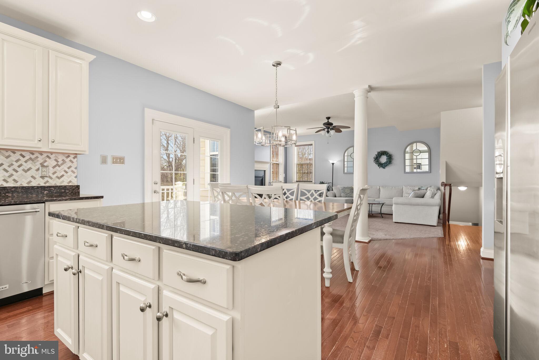 EMERSON - Residential