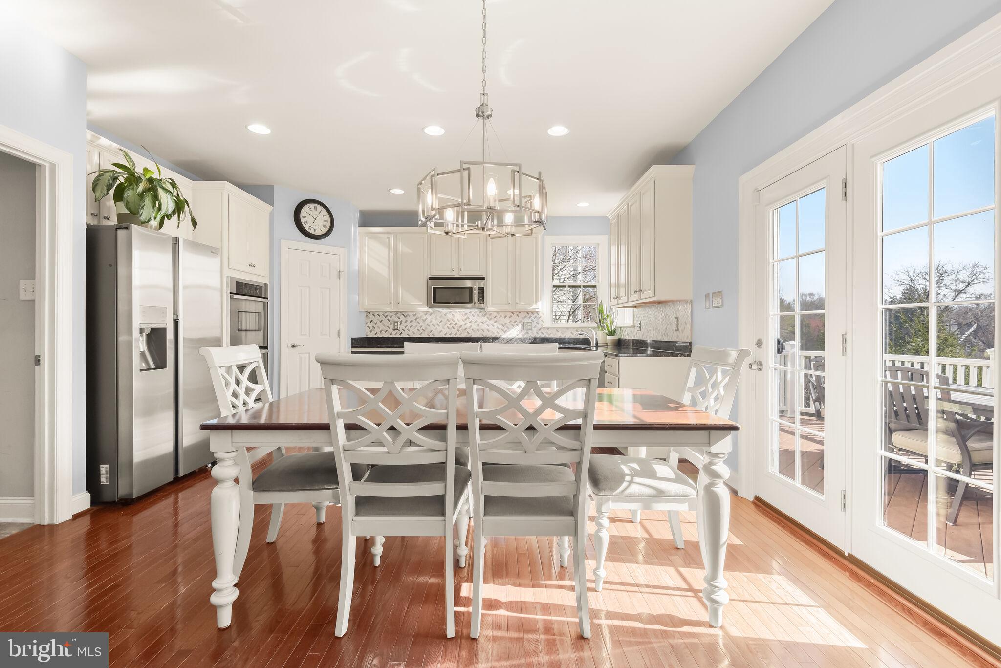 EMERSON - Residential