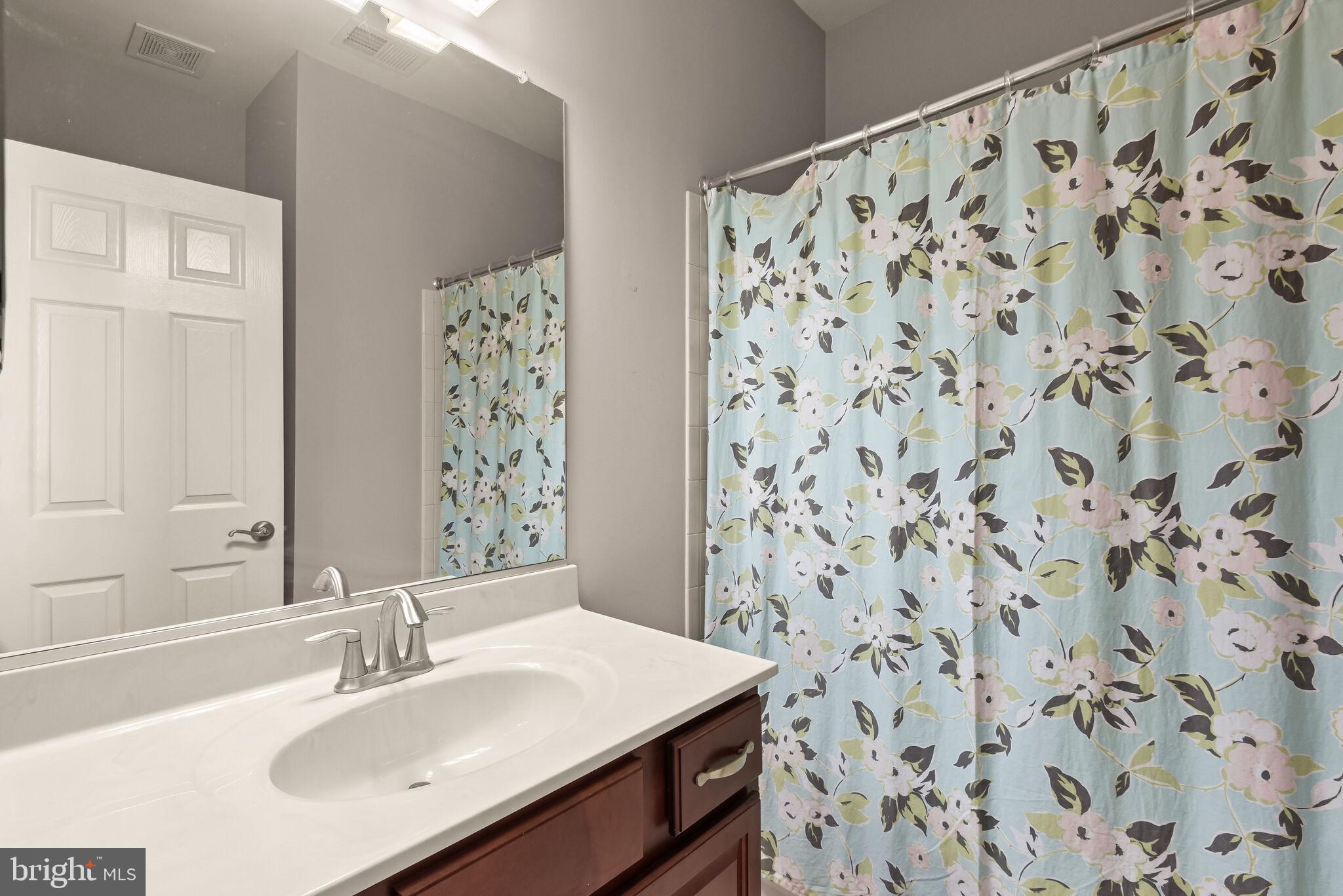 EMERSON - Residential