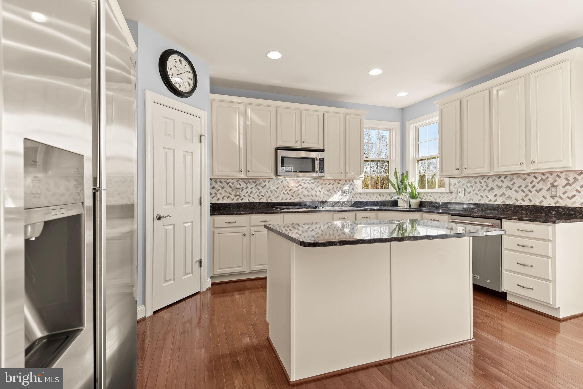 EMERSON - Residential