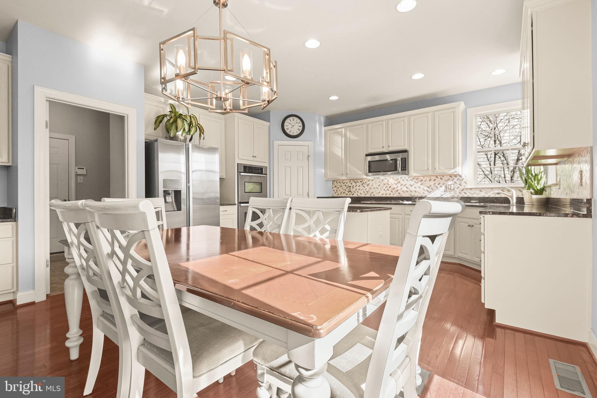 EMERSON - Residential