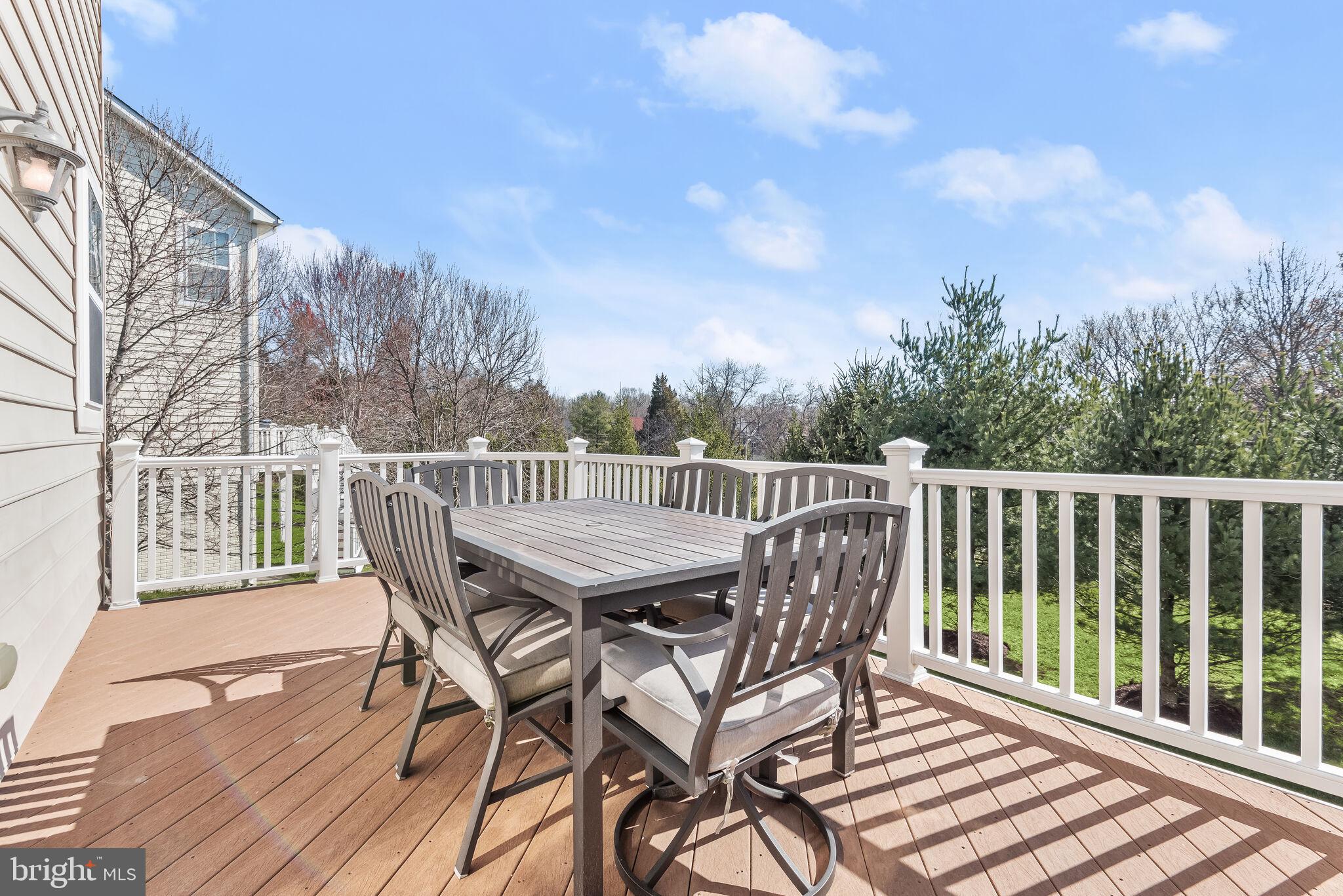 EMERSON - Residential