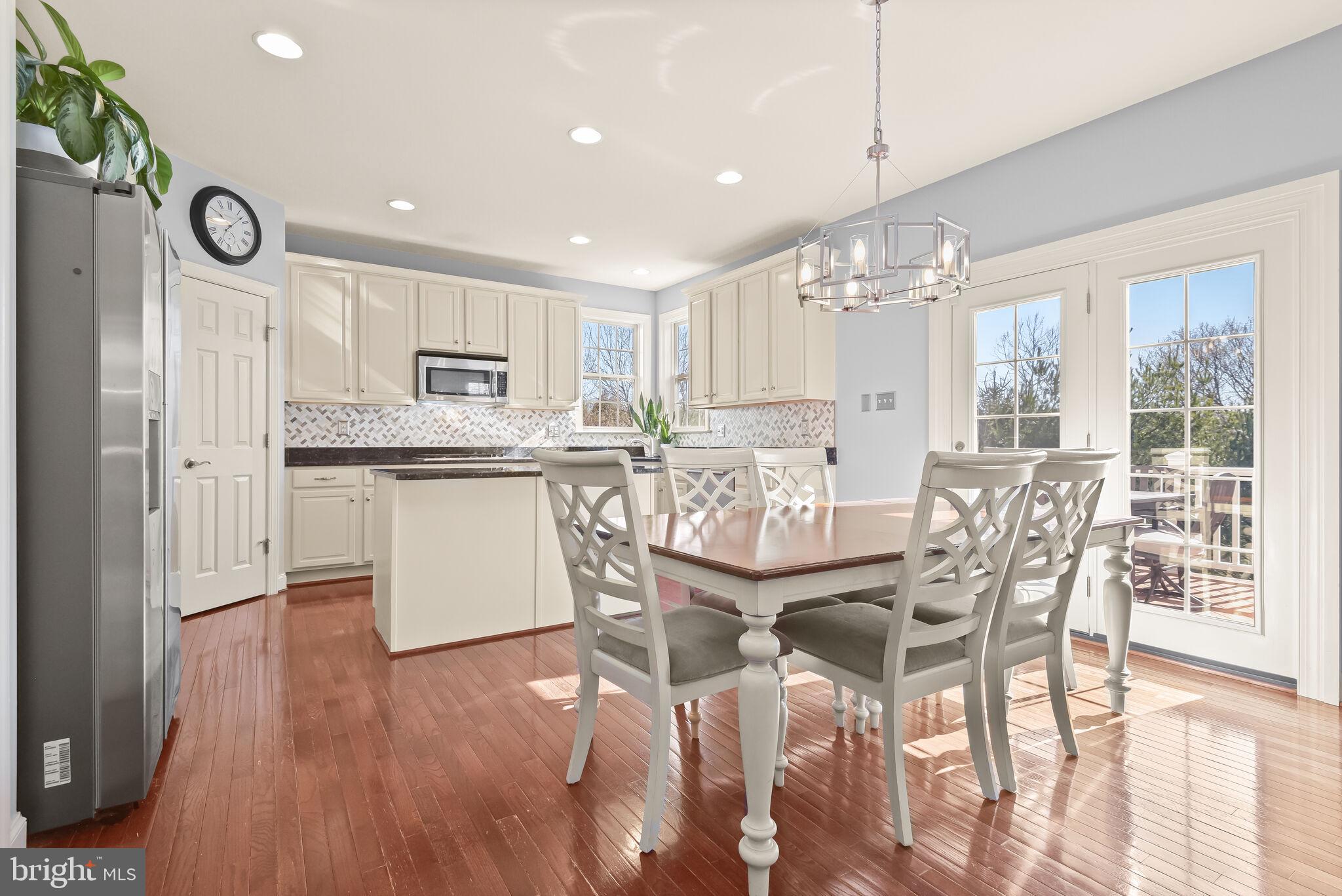 EMERSON - Residential