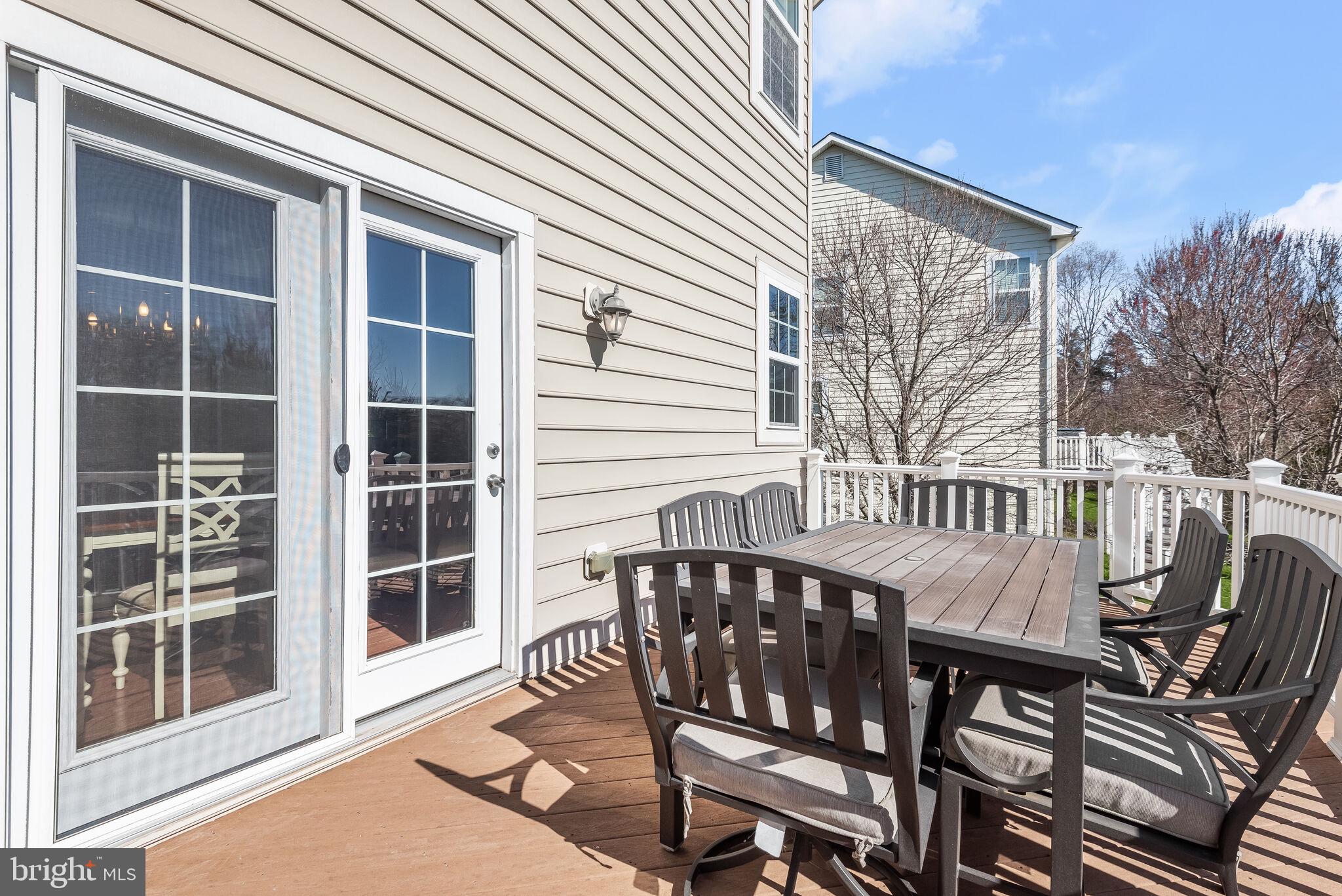 EMERSON - Residential