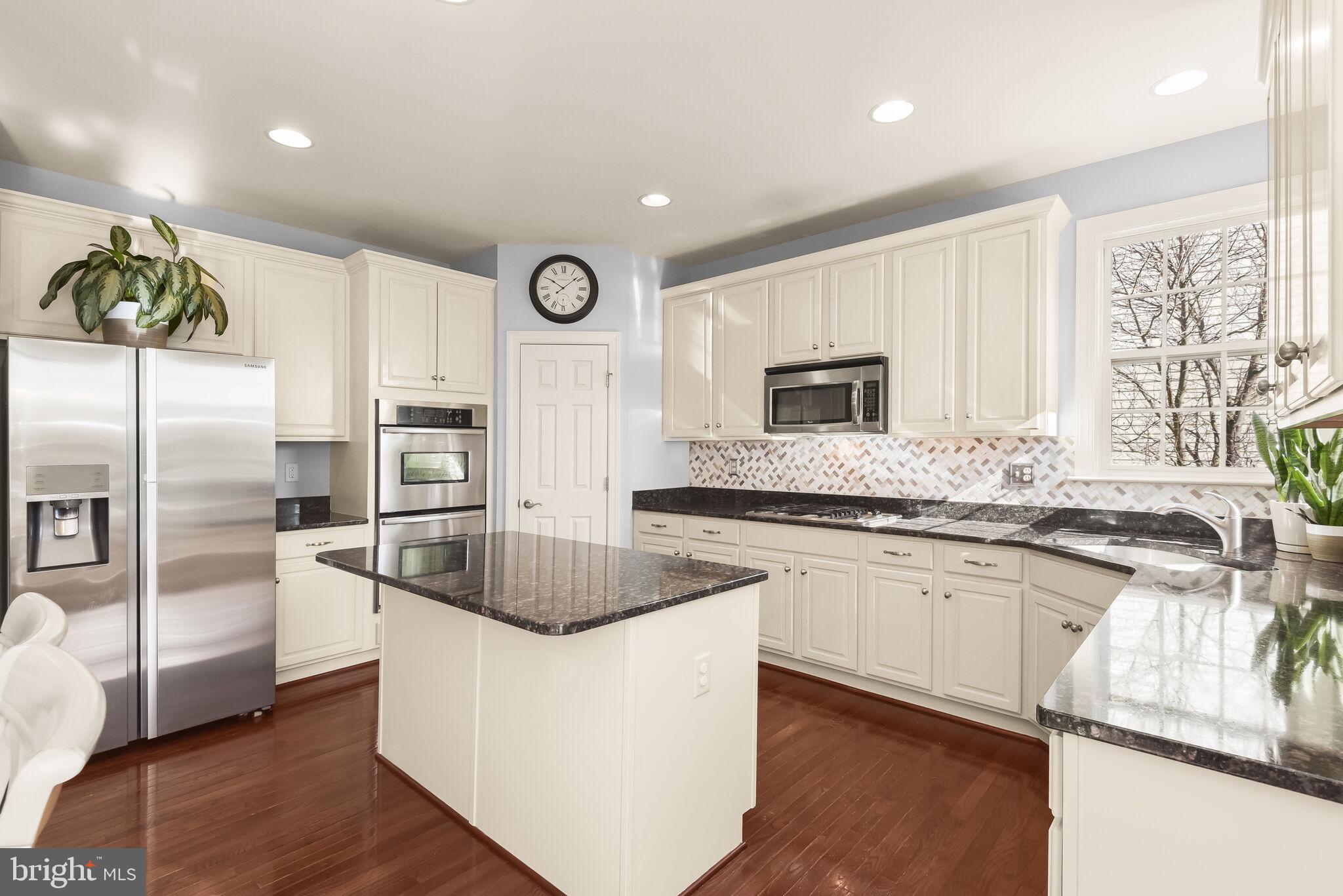 EMERSON - Residential