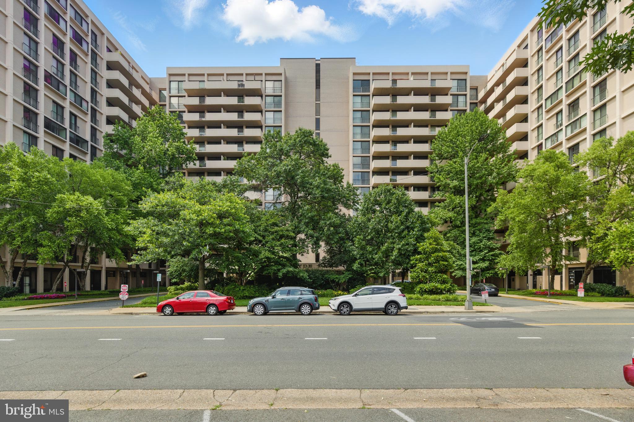 4141 N HENDERSON ROAD 326