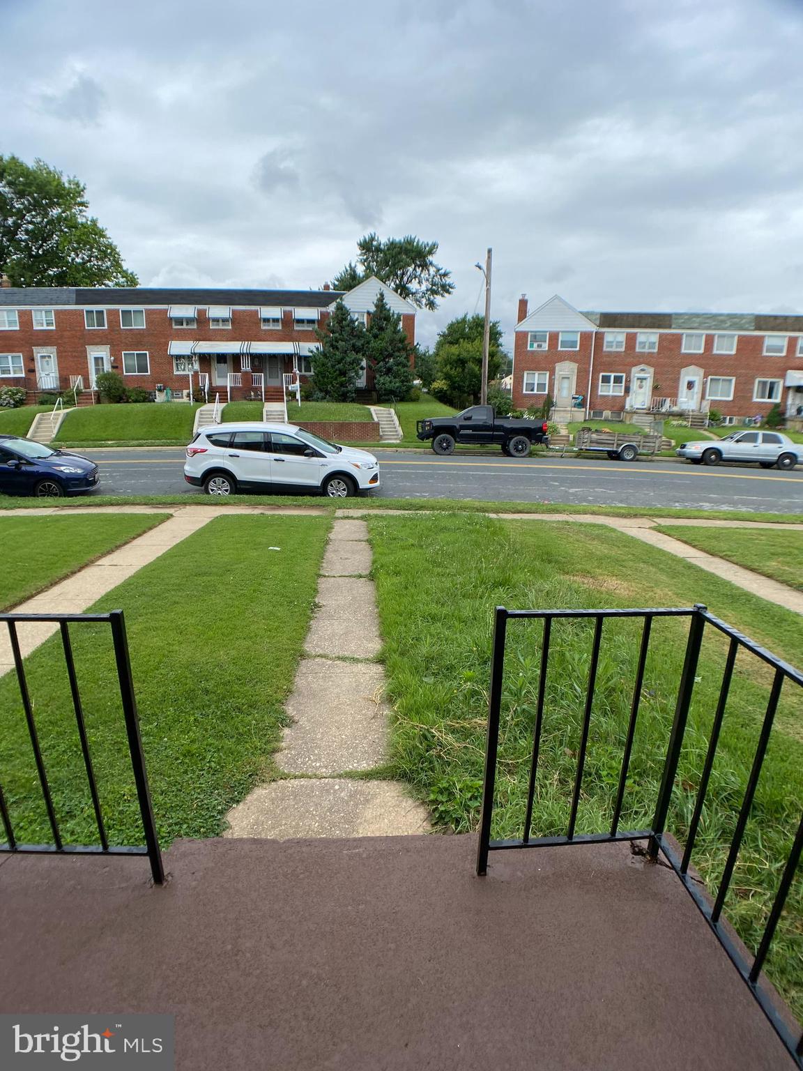 EASTFIELD - Residential Lease