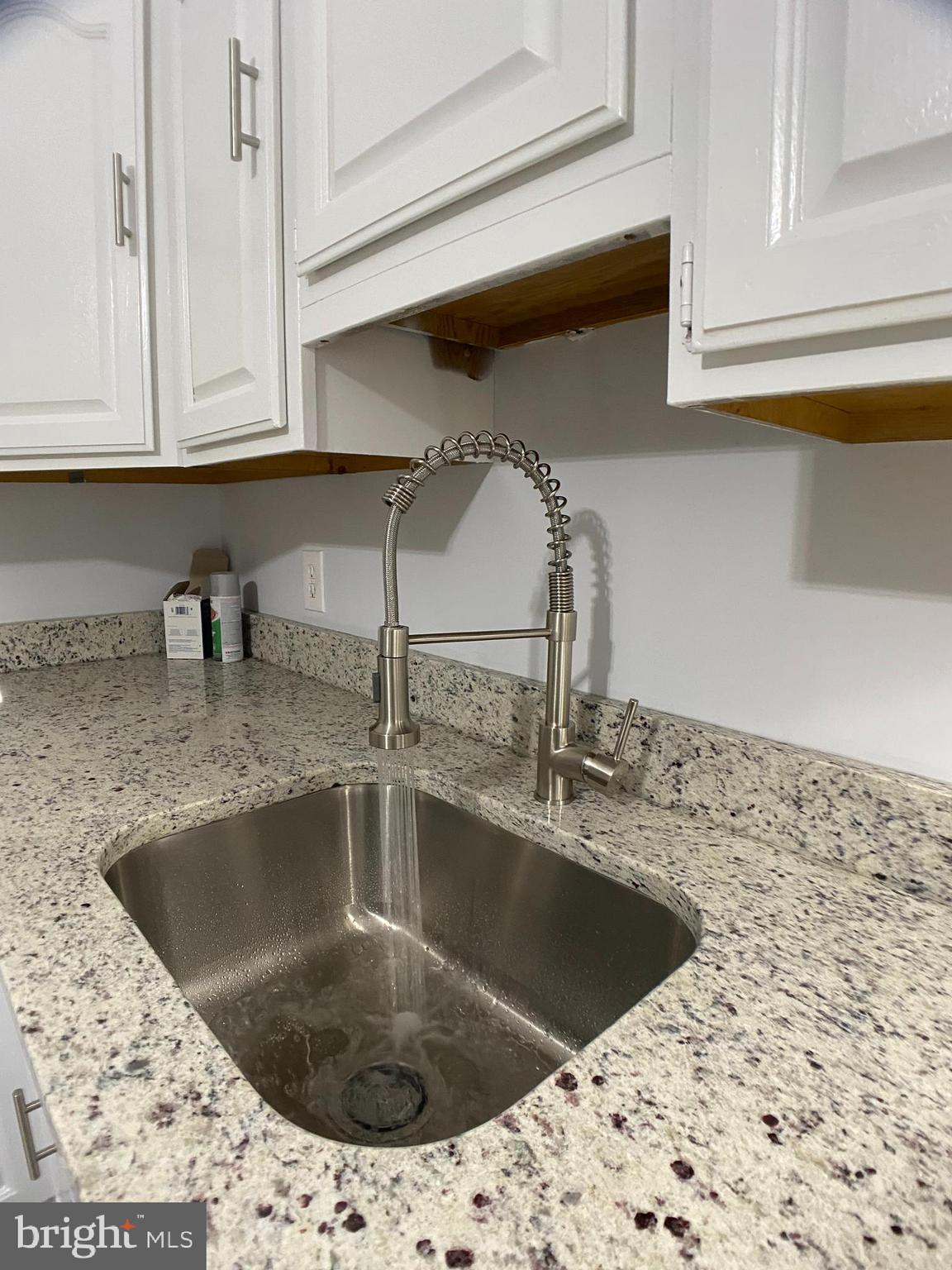 EASTFIELD - Residential Lease