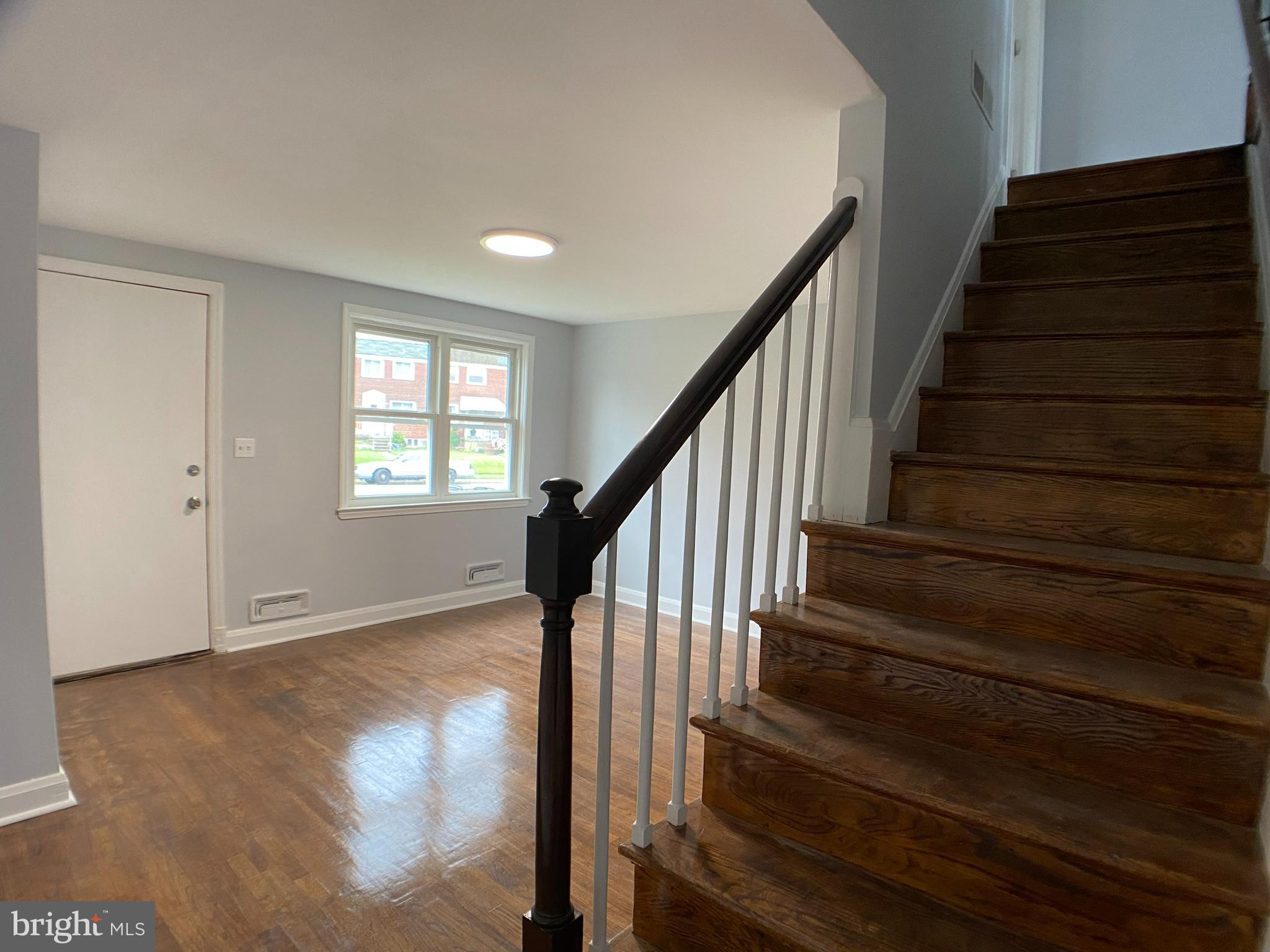 EASTFIELD - Residential Lease