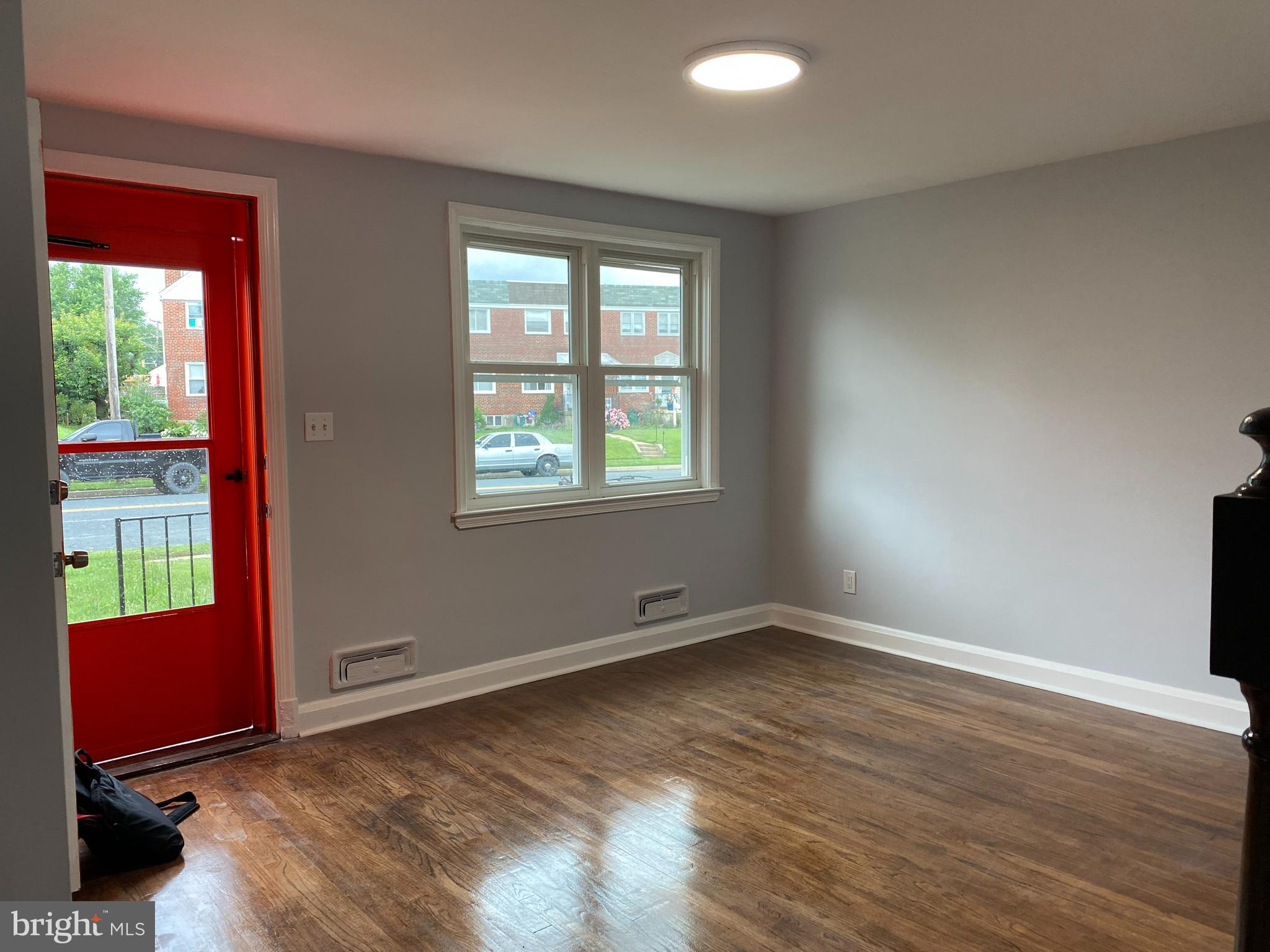 EASTFIELD - Residential Lease