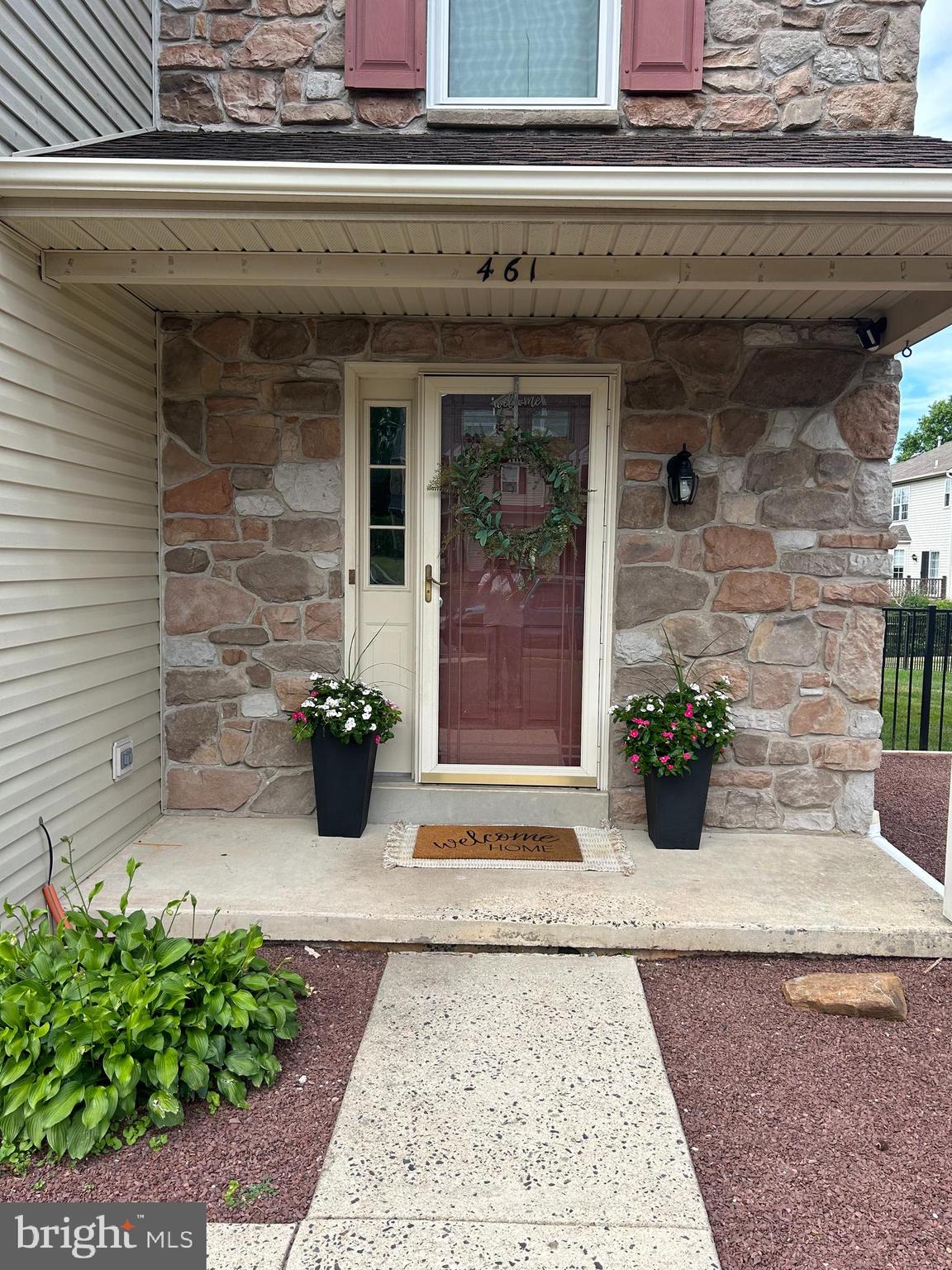 461 BERKSHIRE DRIVE