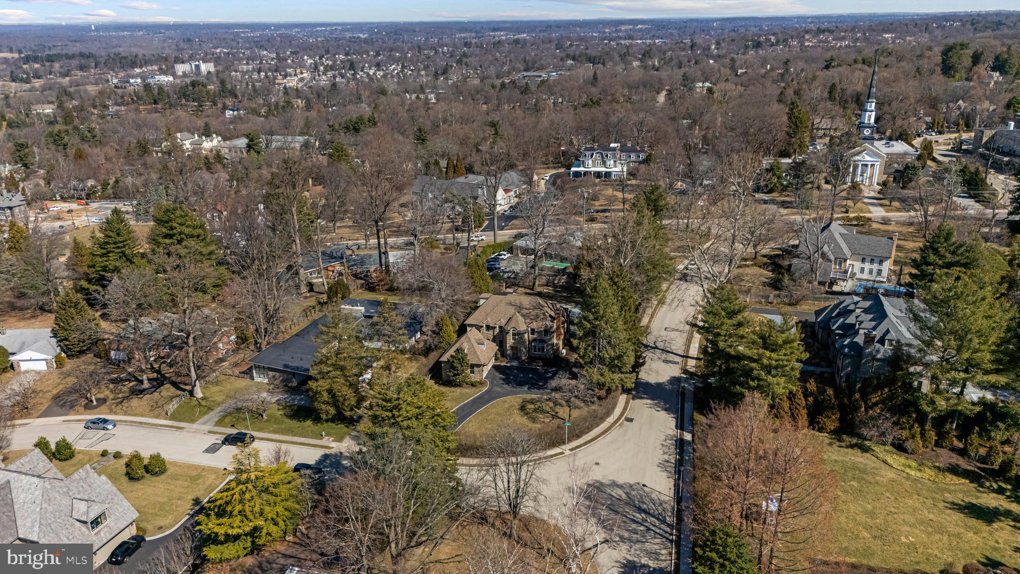 CHESTNUT HILL - Residential