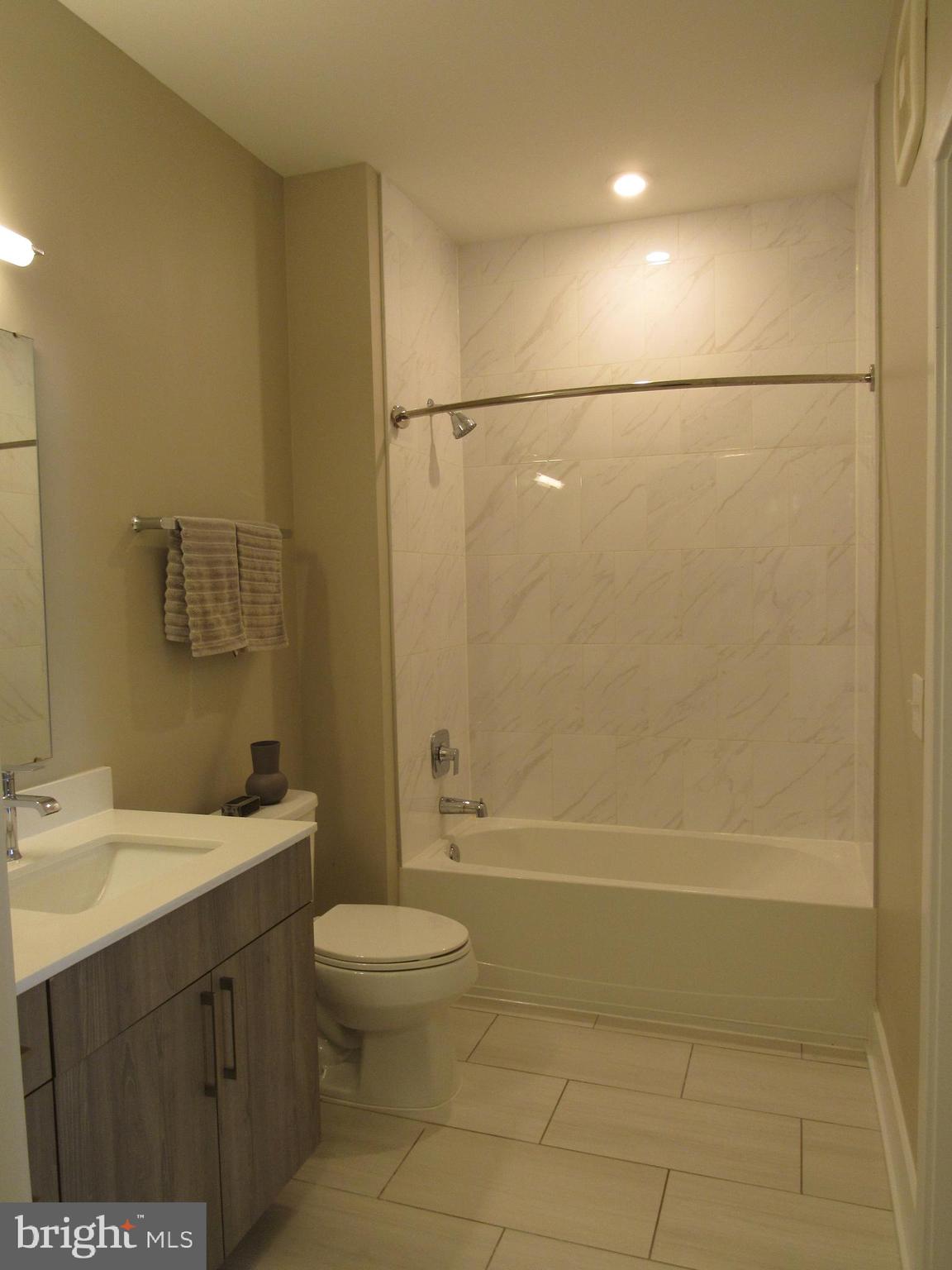 NATIONAL HARBOR - Residential Lease