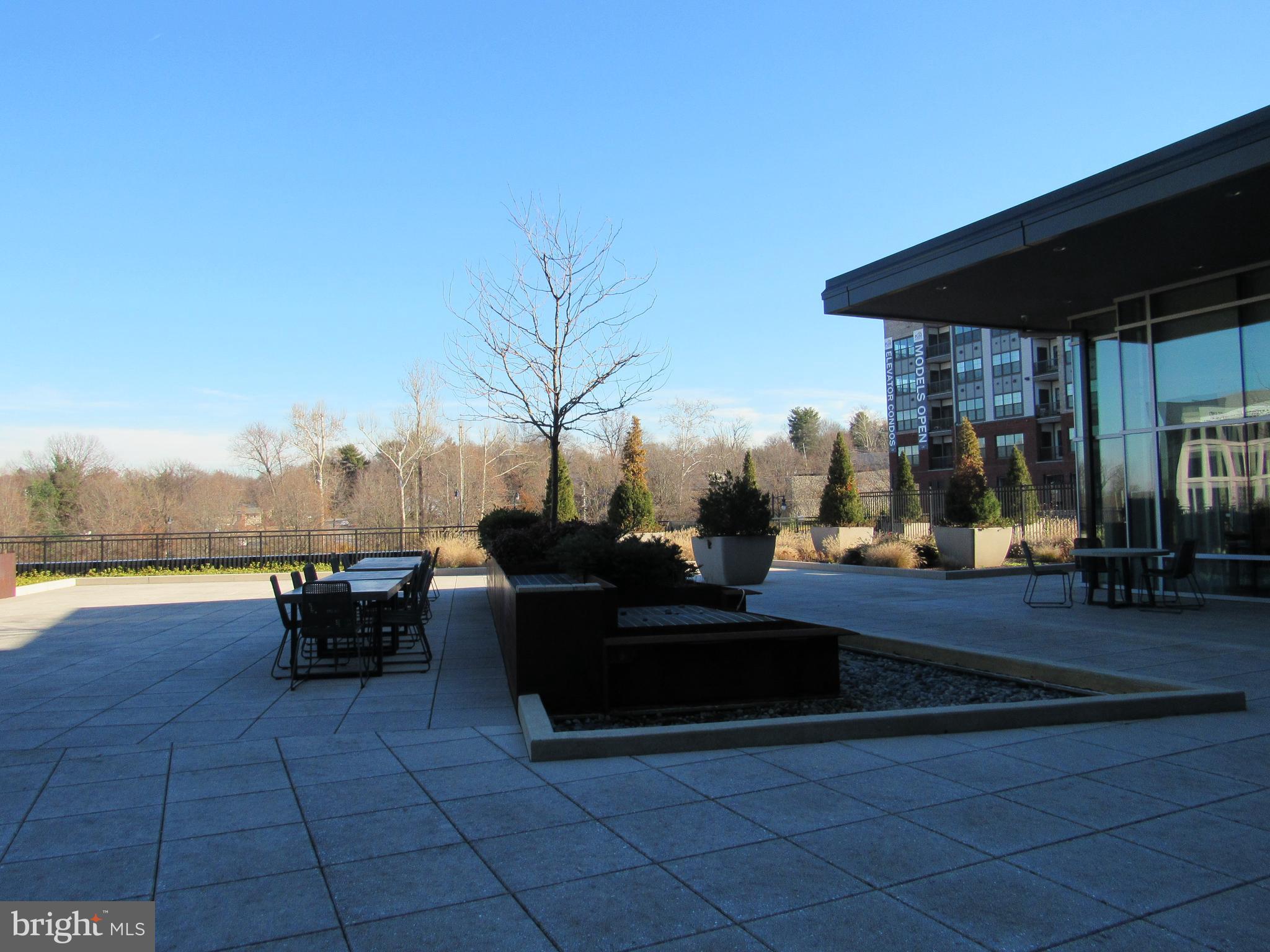 NATIONAL HARBOR - Residential Lease