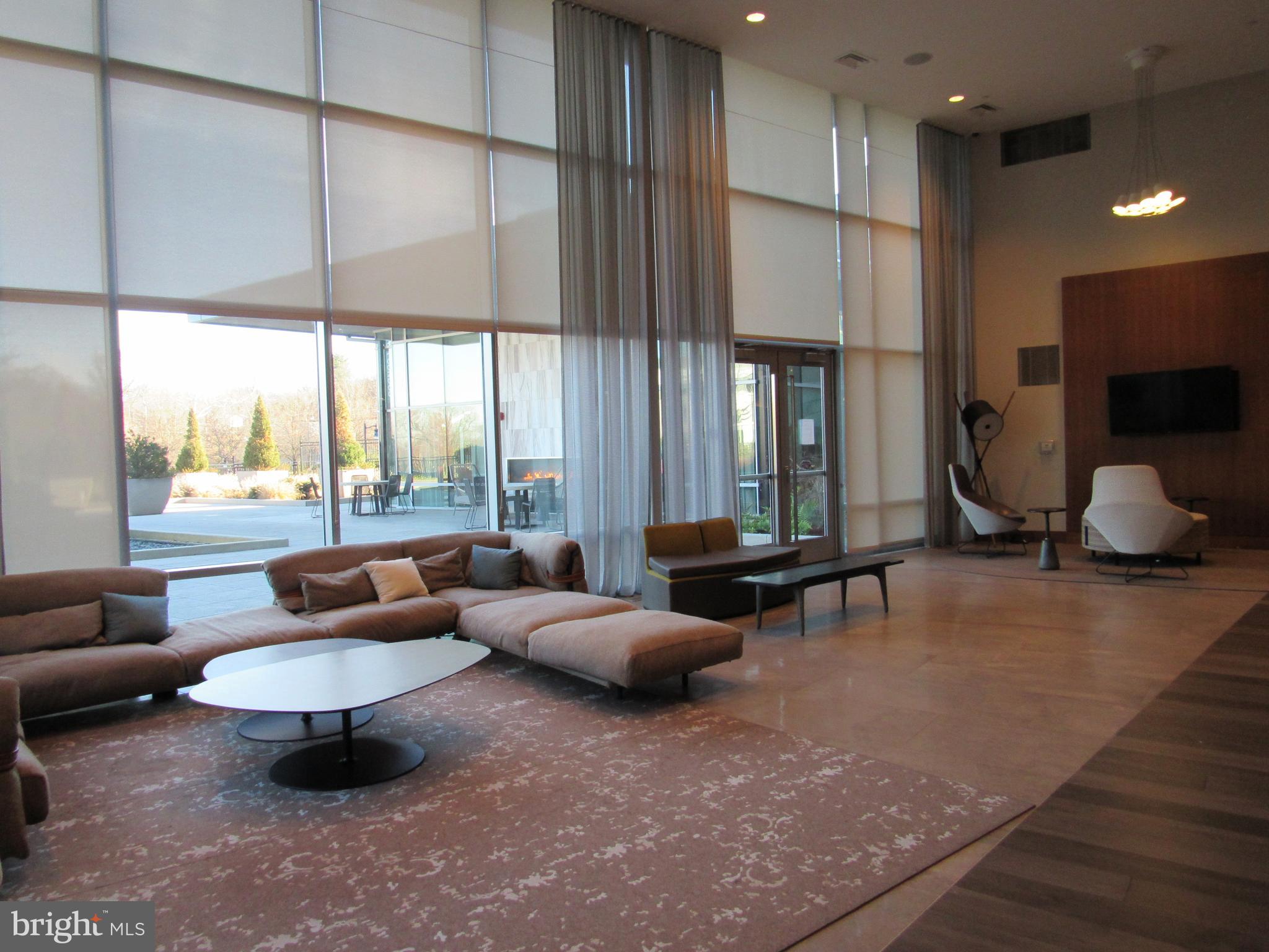 NATIONAL HARBOR - Residential Lease