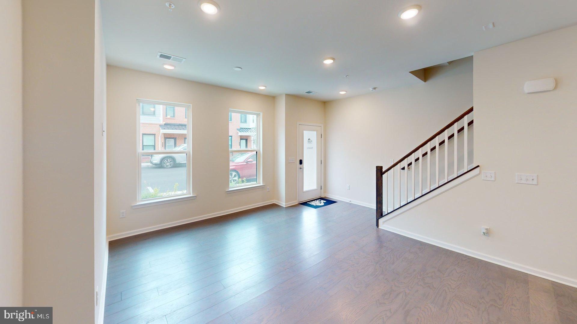 714 PARKER BOULEVARD