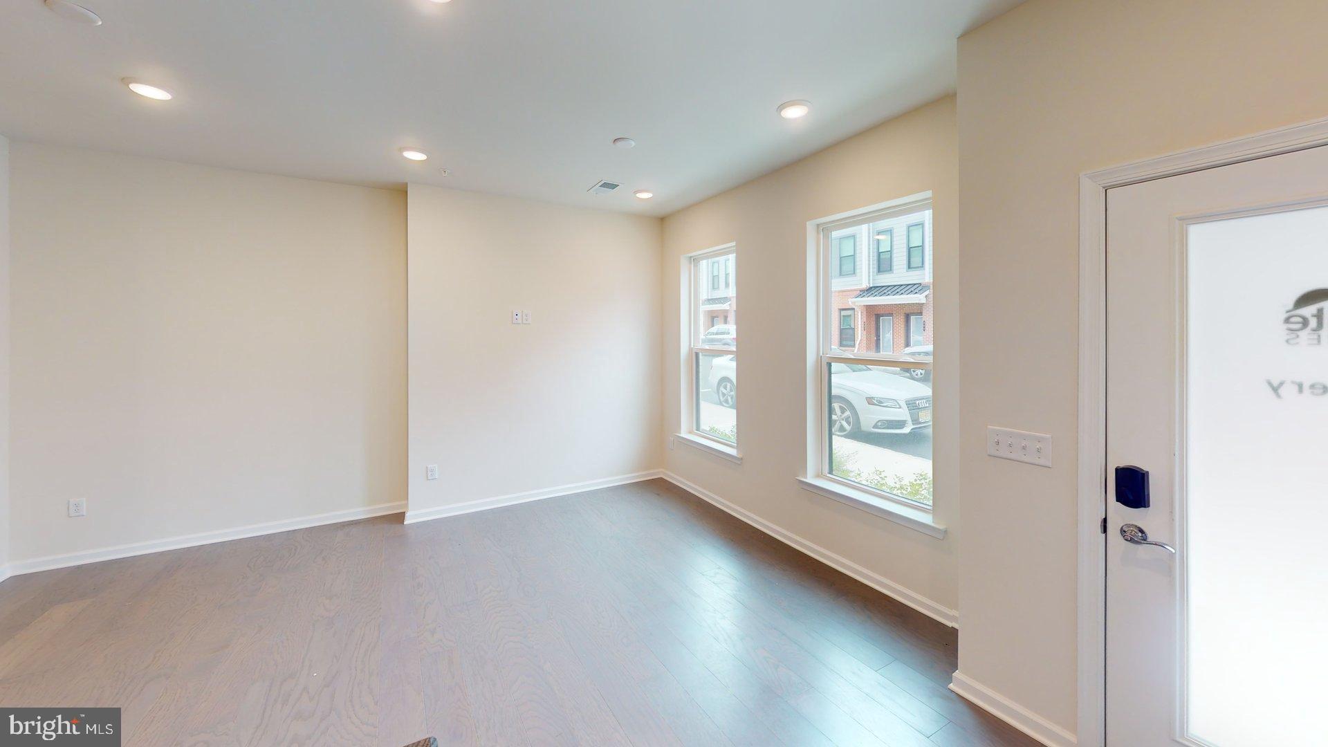 714 PARKER BOULEVARD