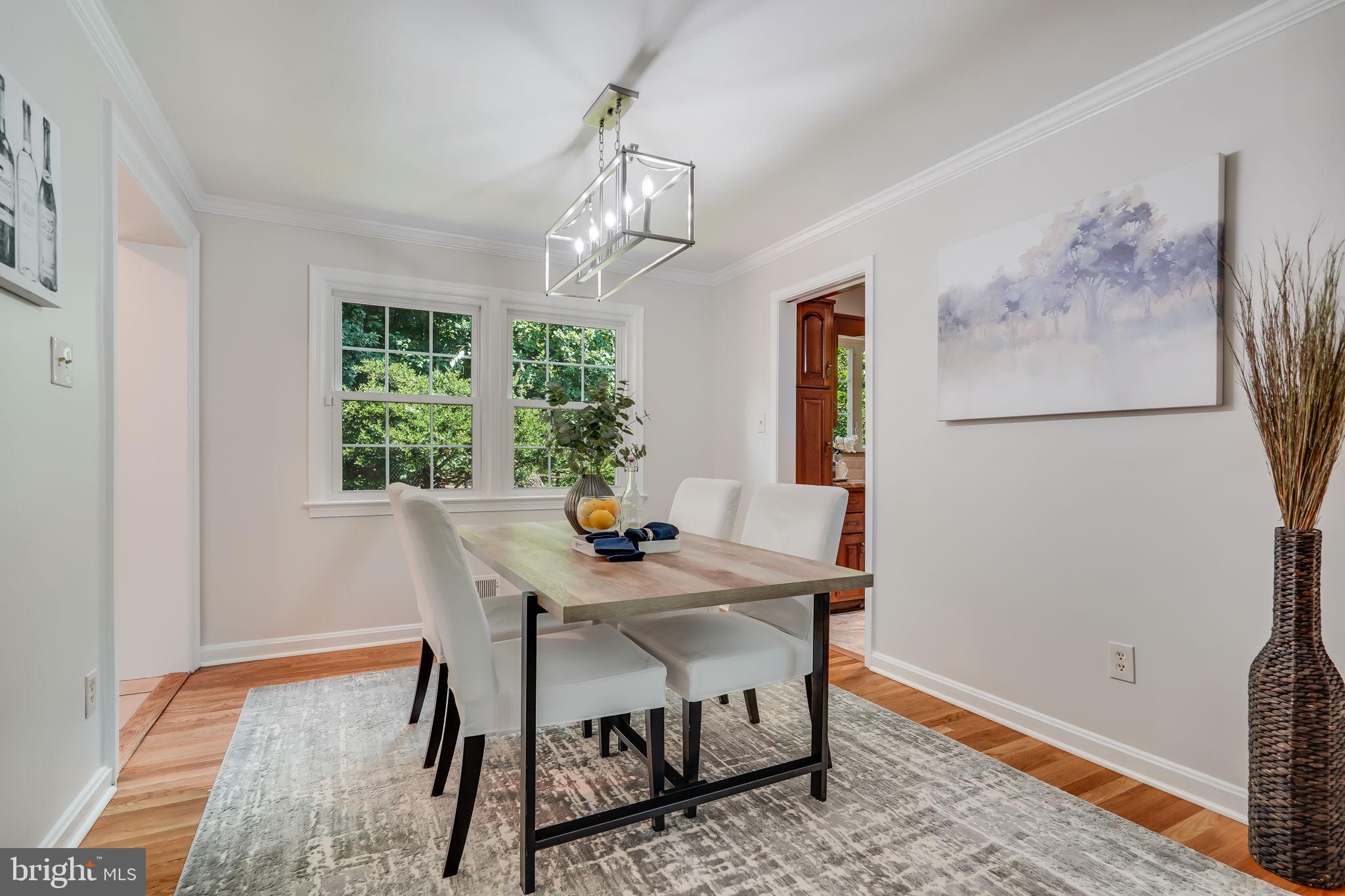 IDYLWOOD KNOLL - Residential