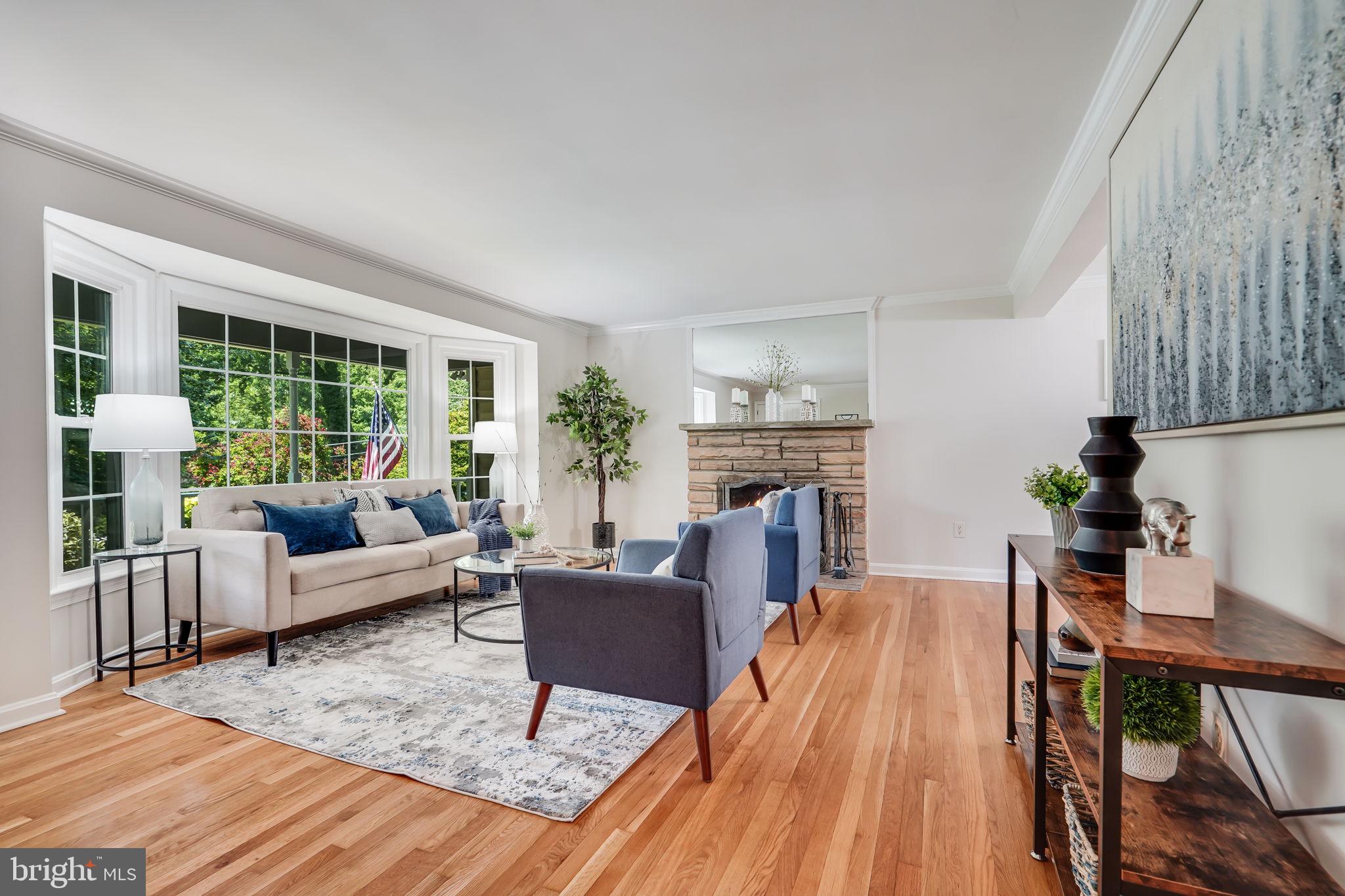 IDYLWOOD KNOLL - Residential