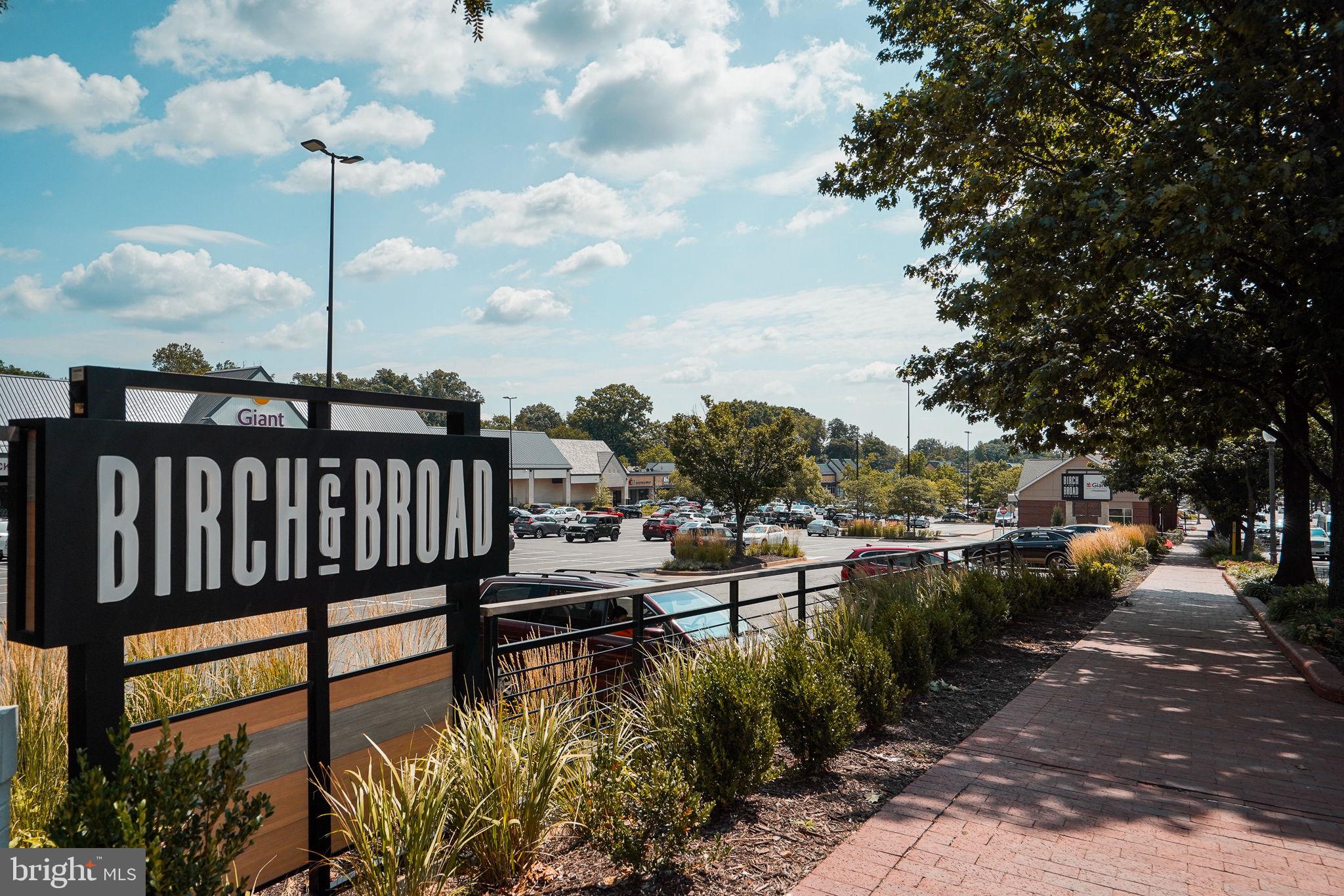 IDYLWOOD KNOLL - Residential