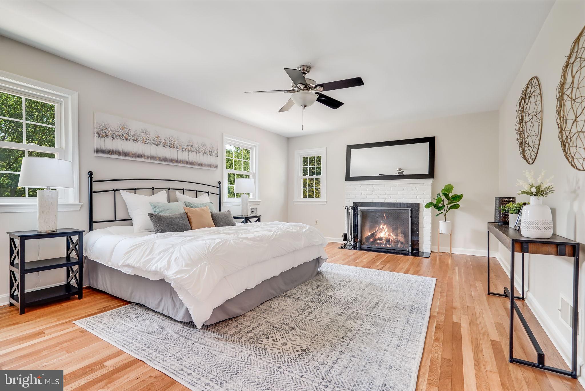 IDYLWOOD KNOLL - Residential