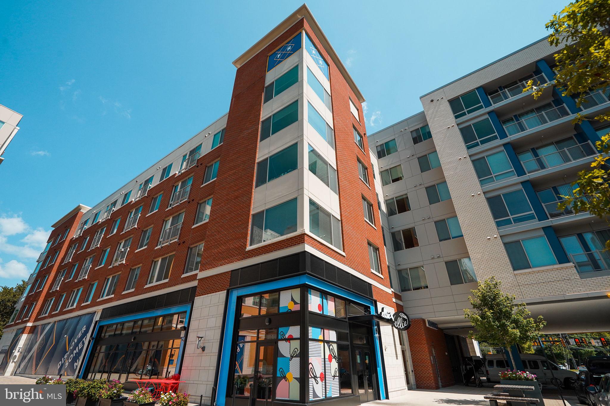 IDYLWOOD KNOLL - Residential