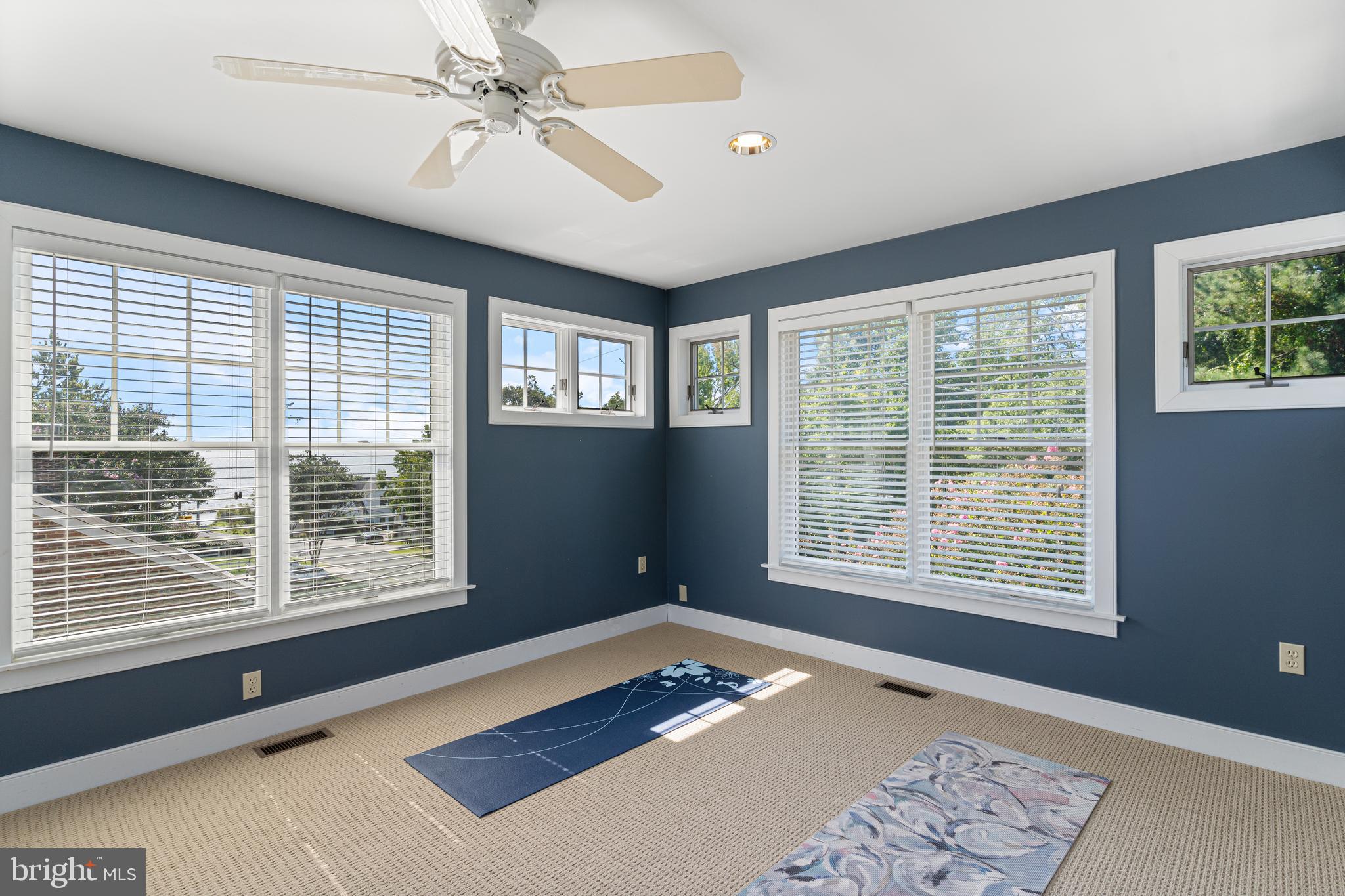 BAY RIDGE - Residential