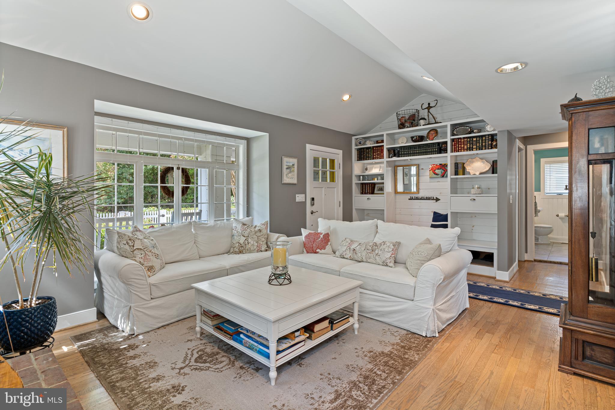 BAY RIDGE - Residential